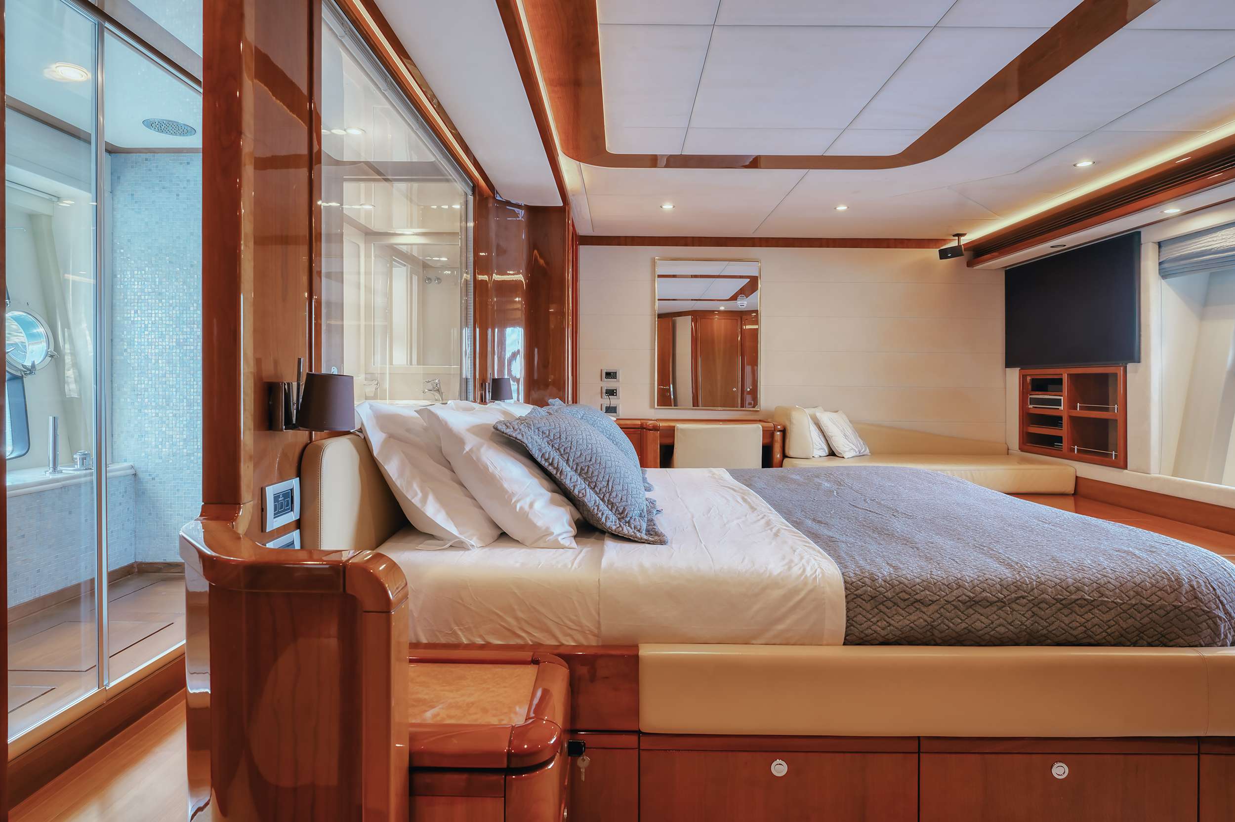 Yacht Photo