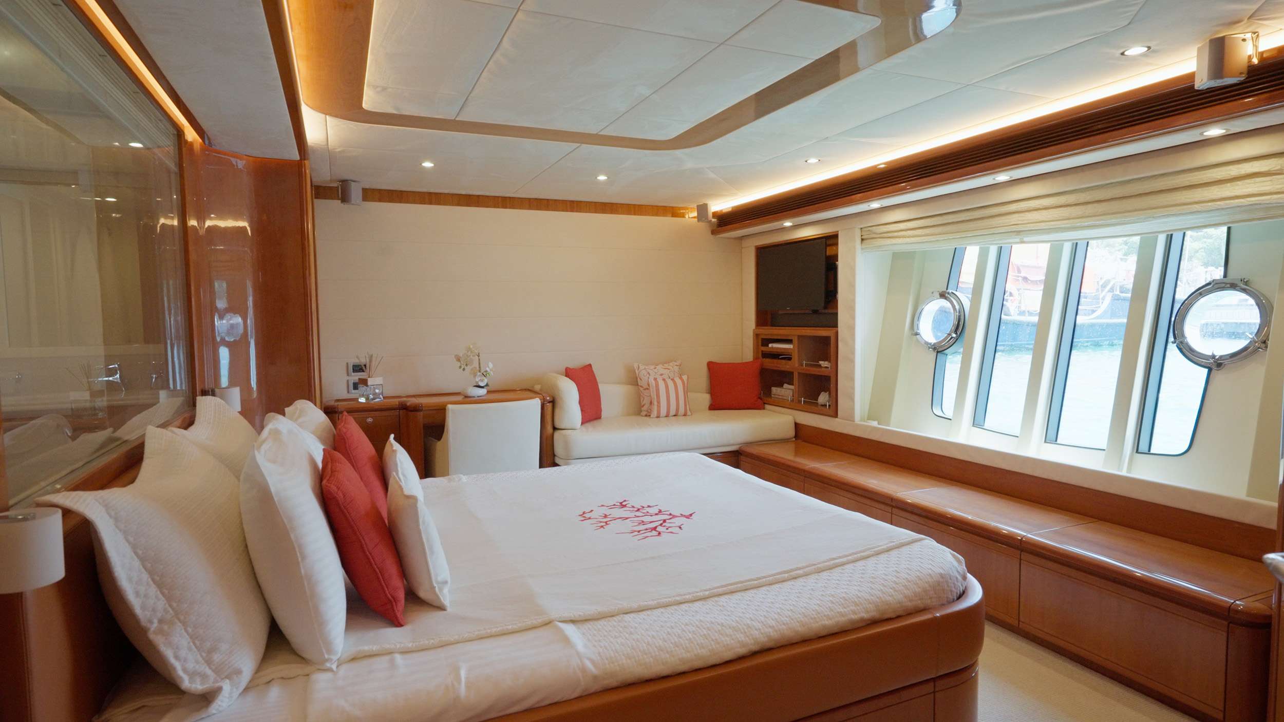 Yacht Photo