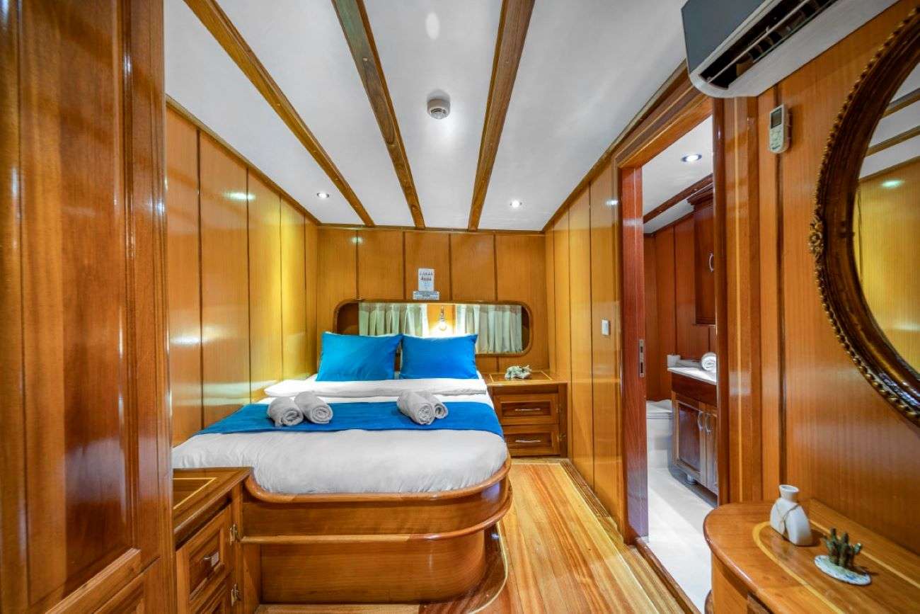 Yacht Photo