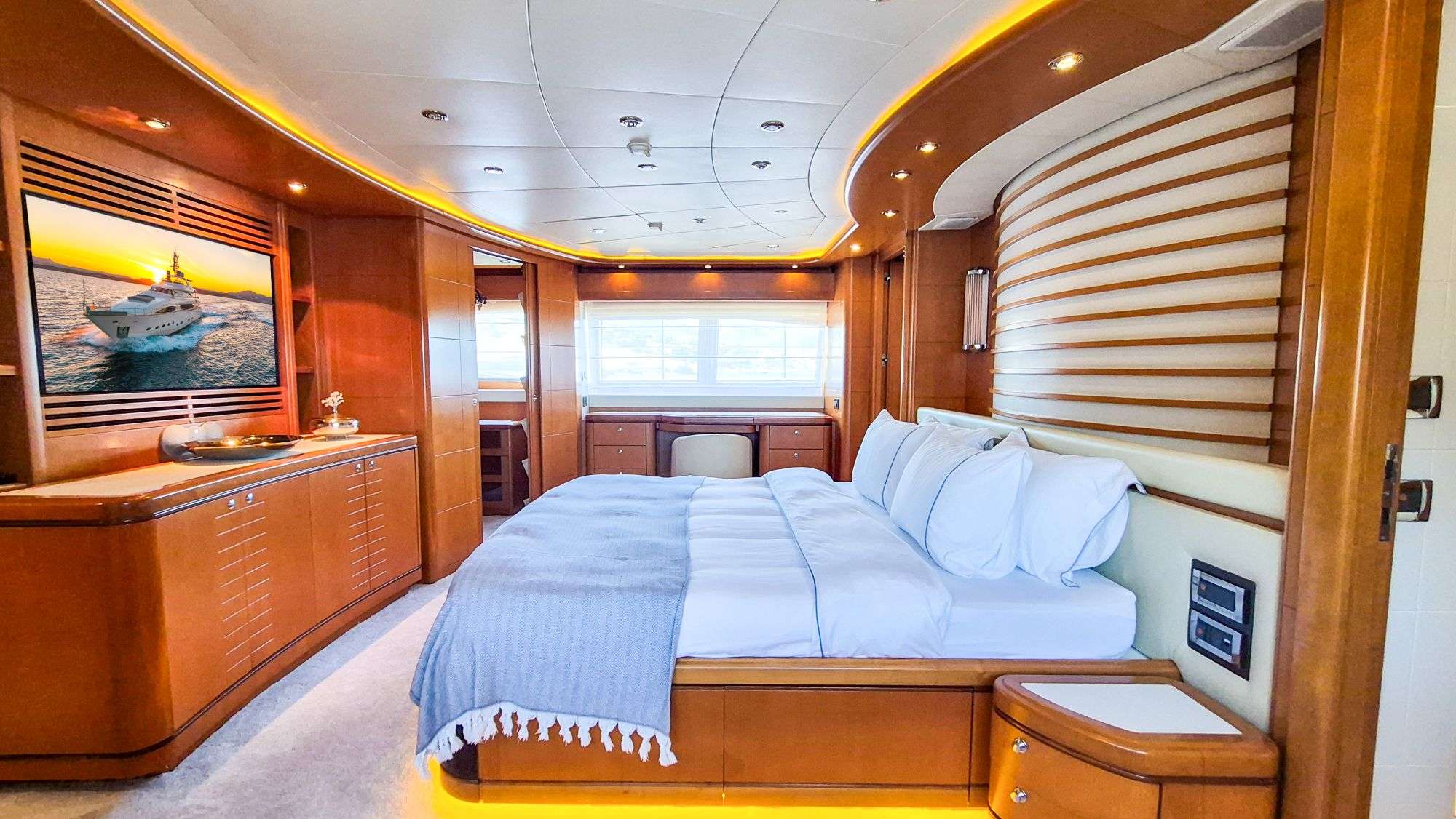 Yacht Photo