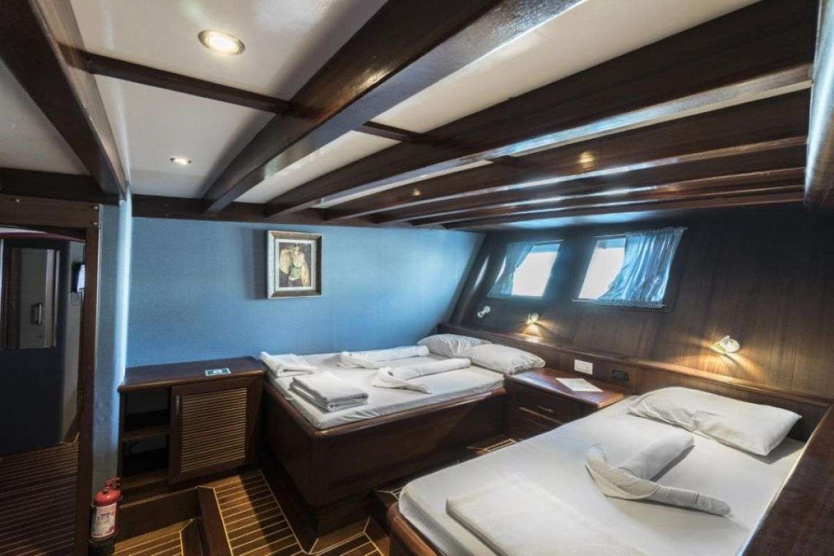 Love Boat photo 15