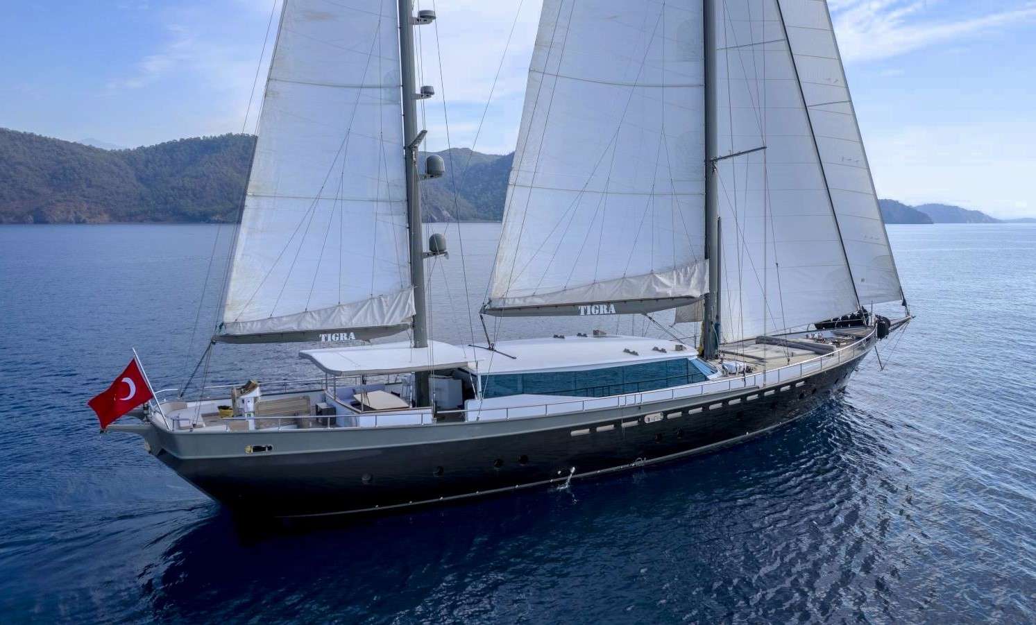 Yacht Photo