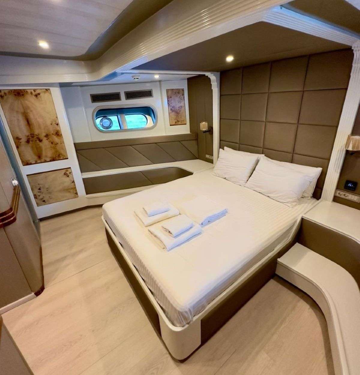 Yacht Photo