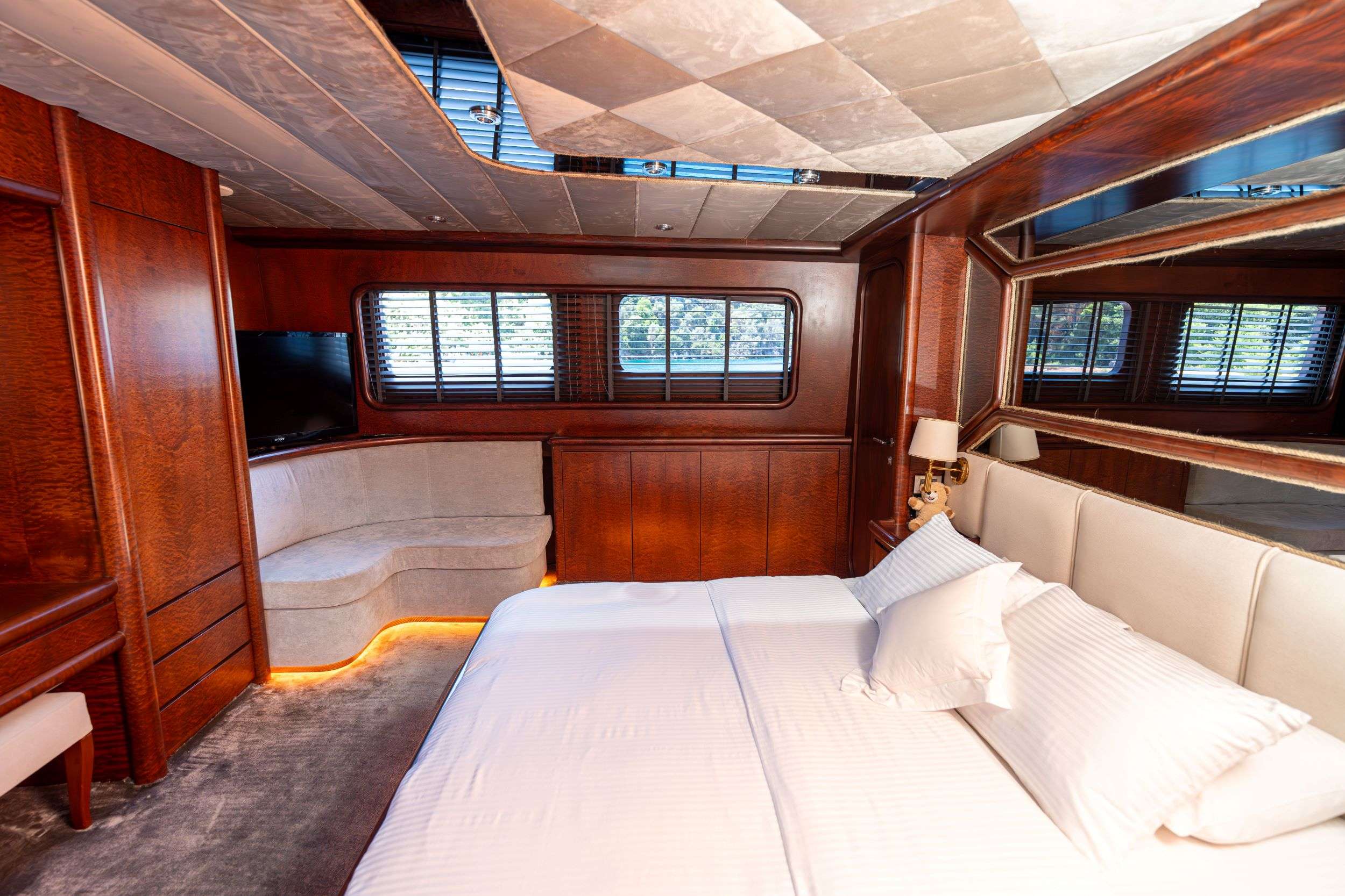 Yacht Photo