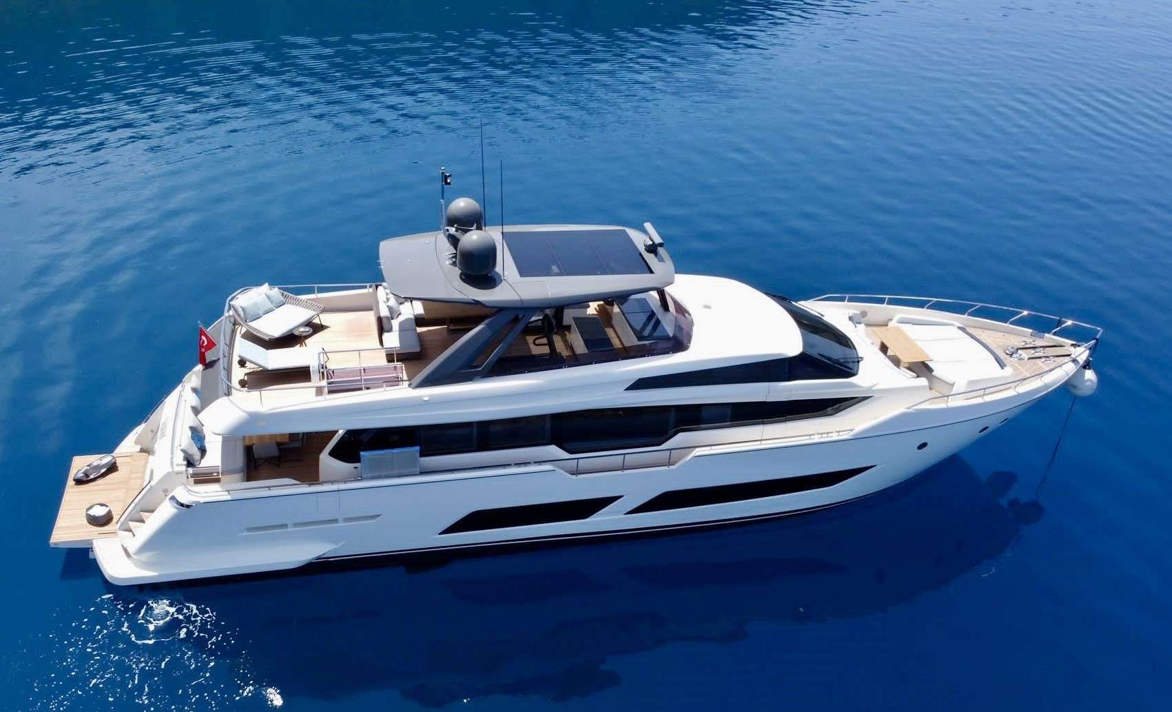 Yacht Photo