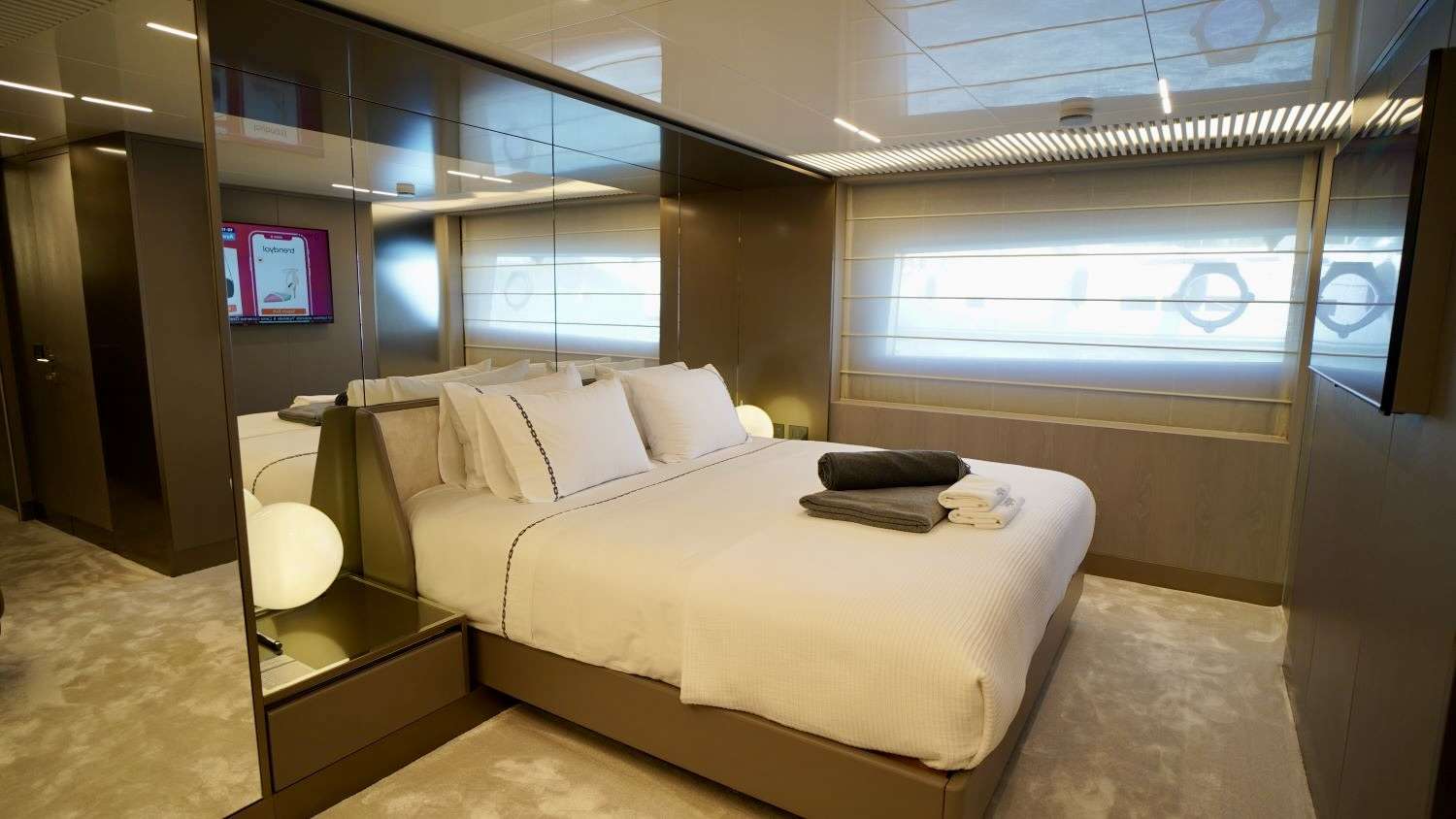 Yacht Photo