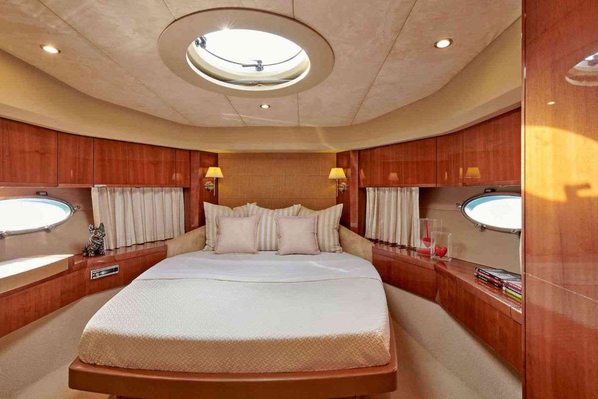 Yacht Photo