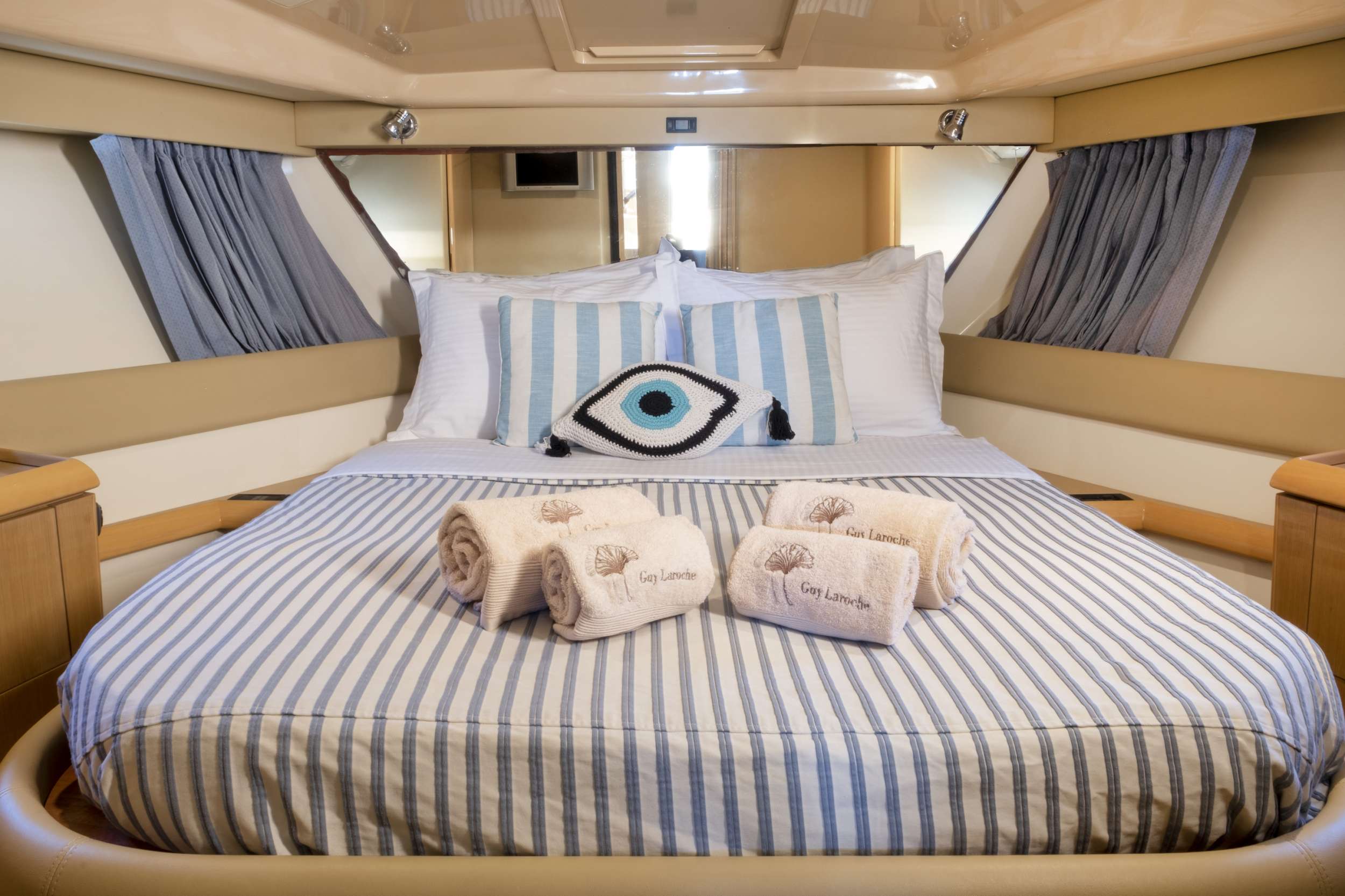 Yacht Photo