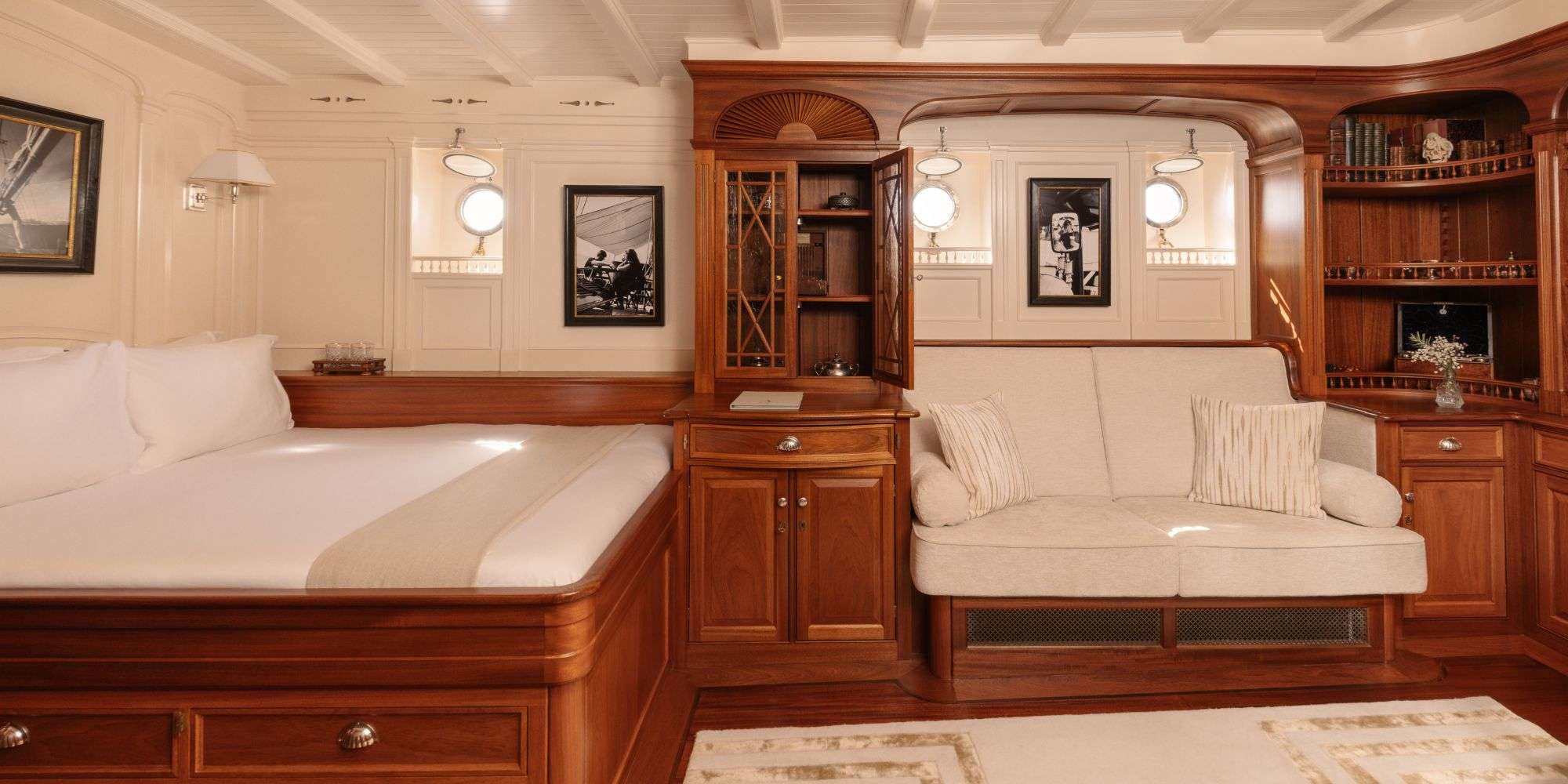 Yacht Photo