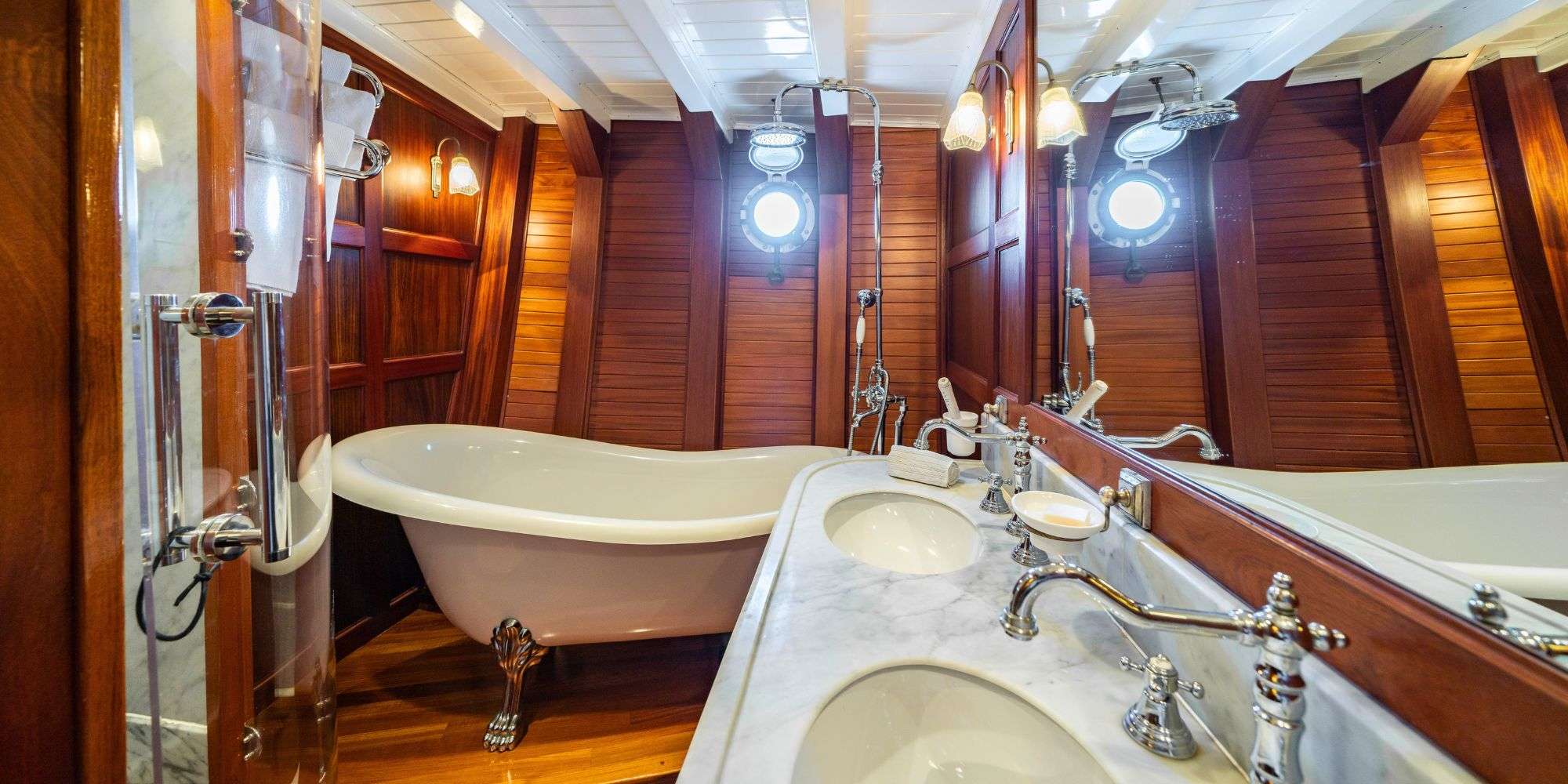Yacht Photo