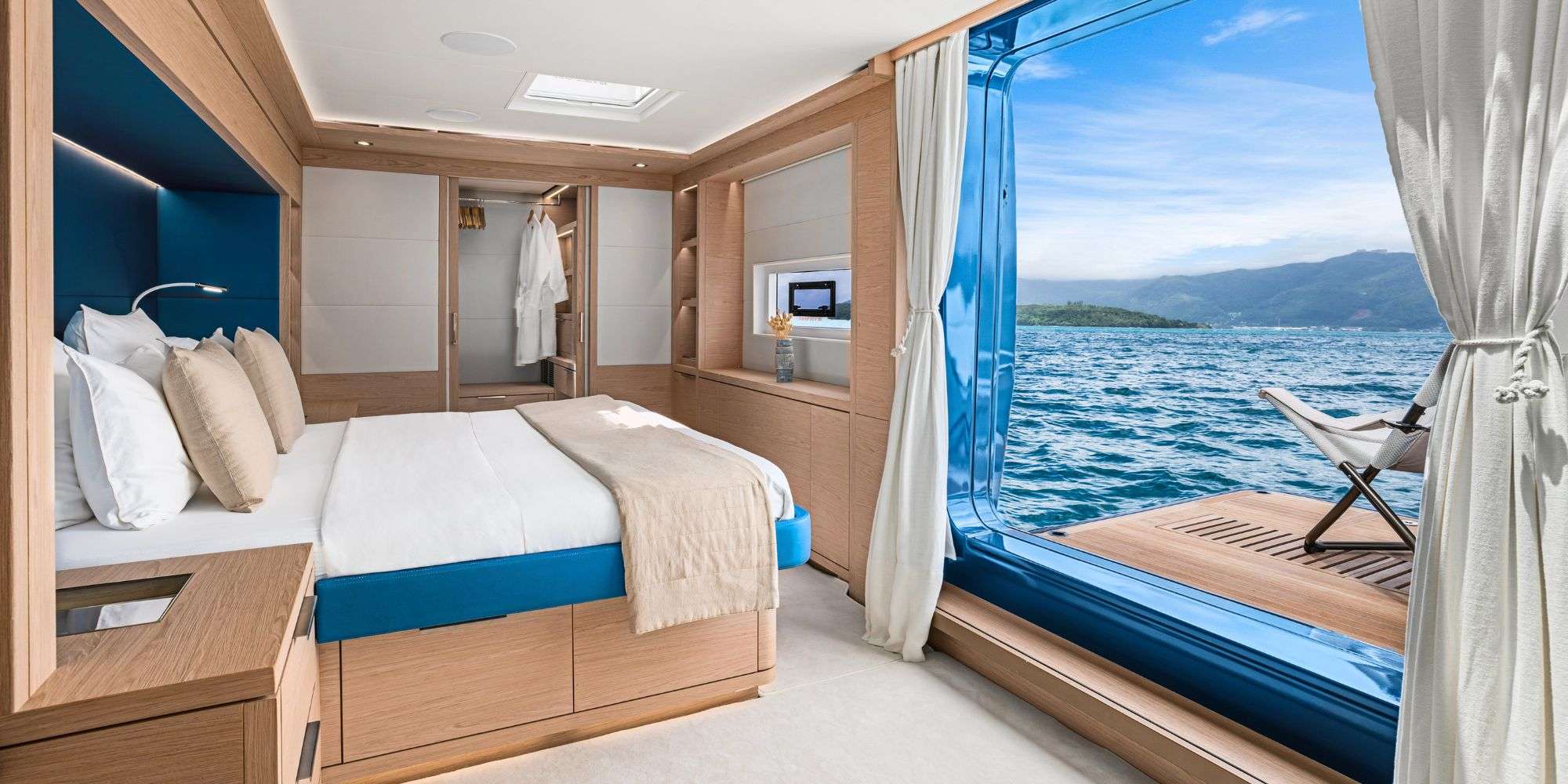 Yacht Photo