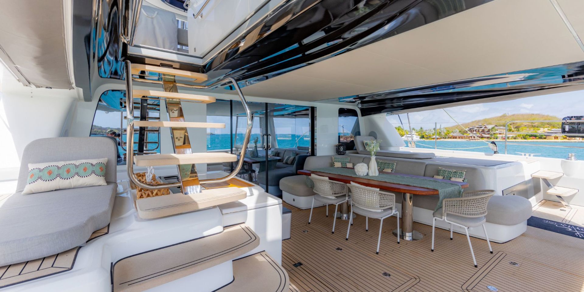 Yacht Photo