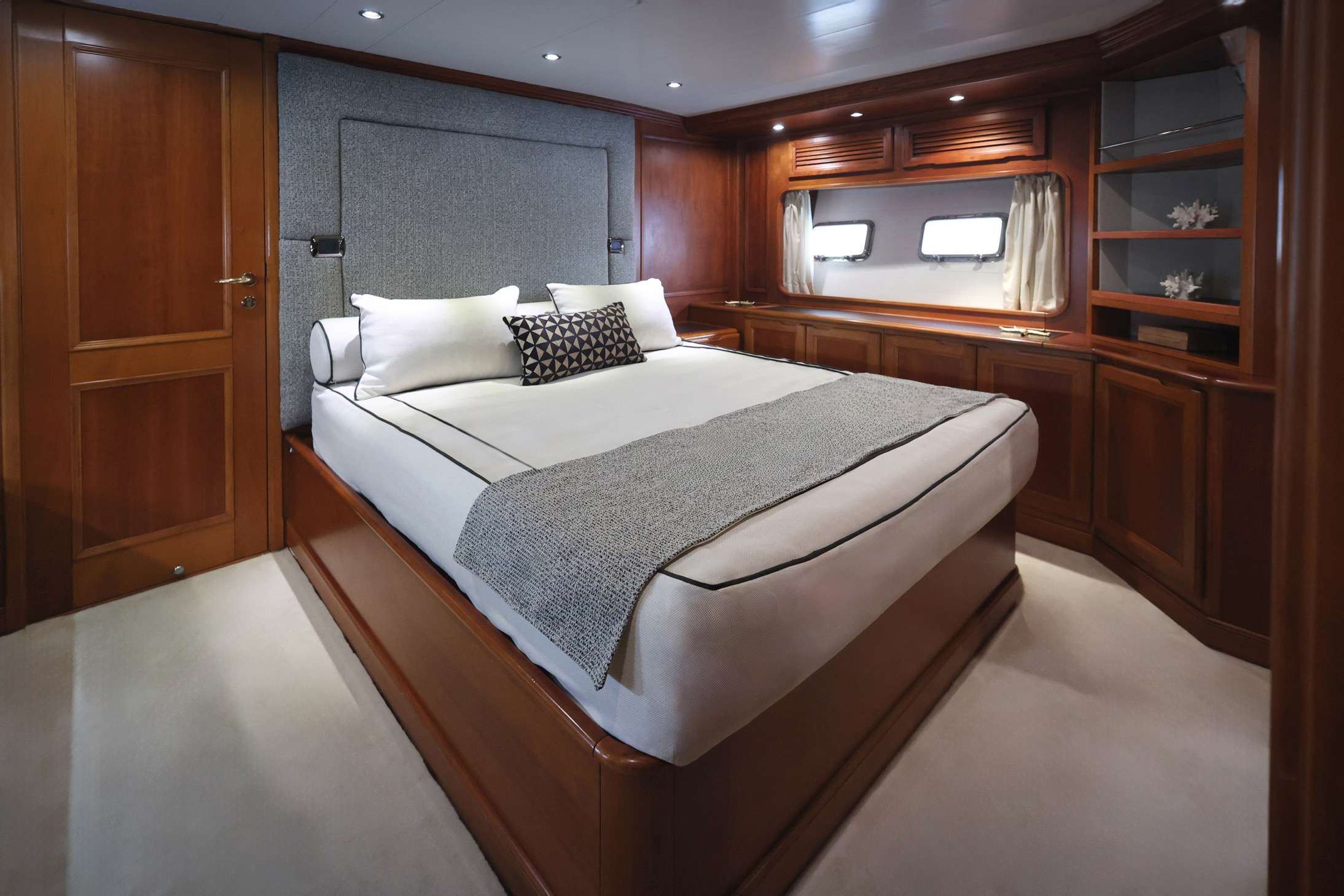 Yacht Photo