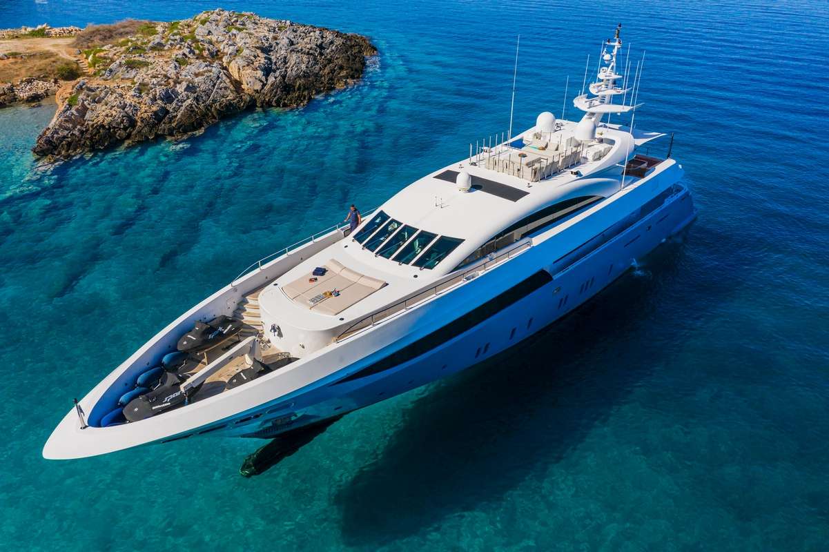 Thumbnail yachtPic18