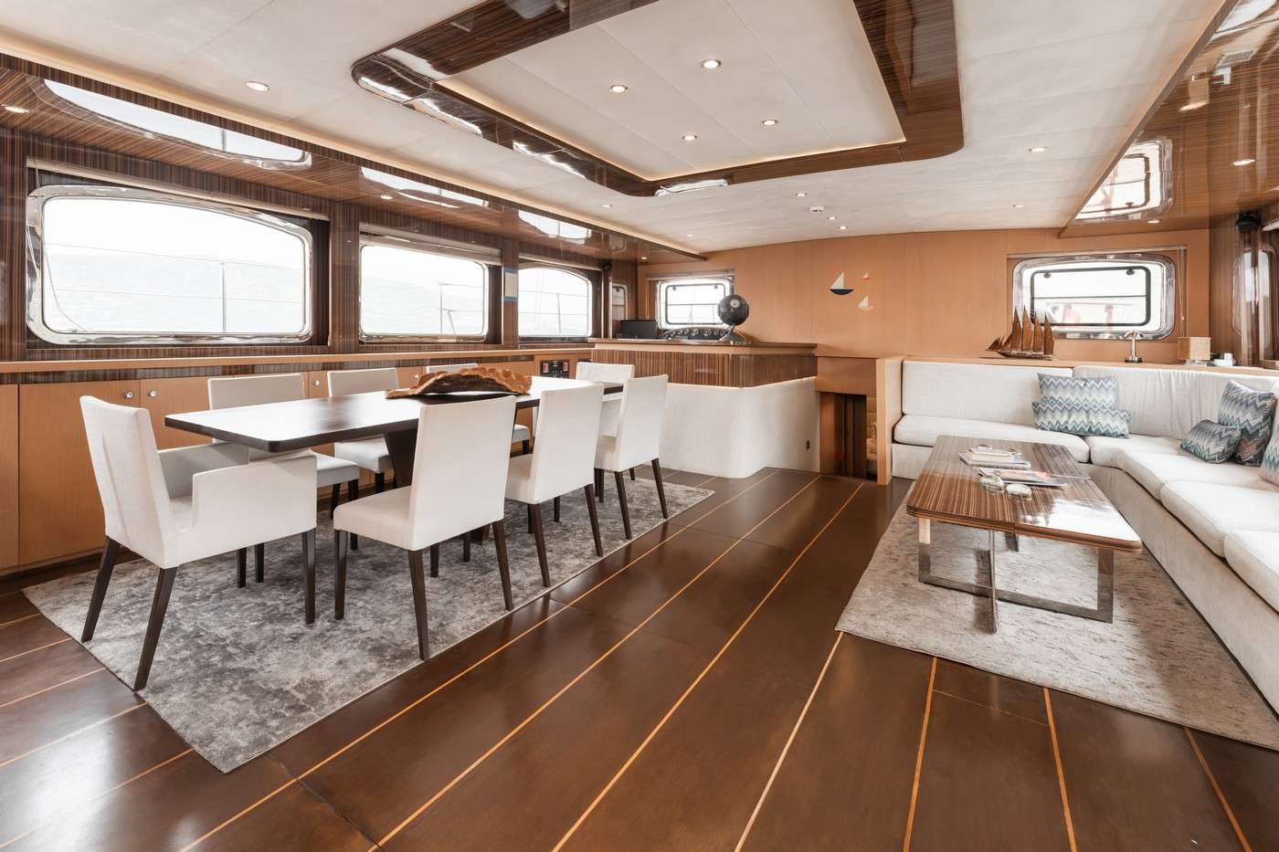 Yacht Photo