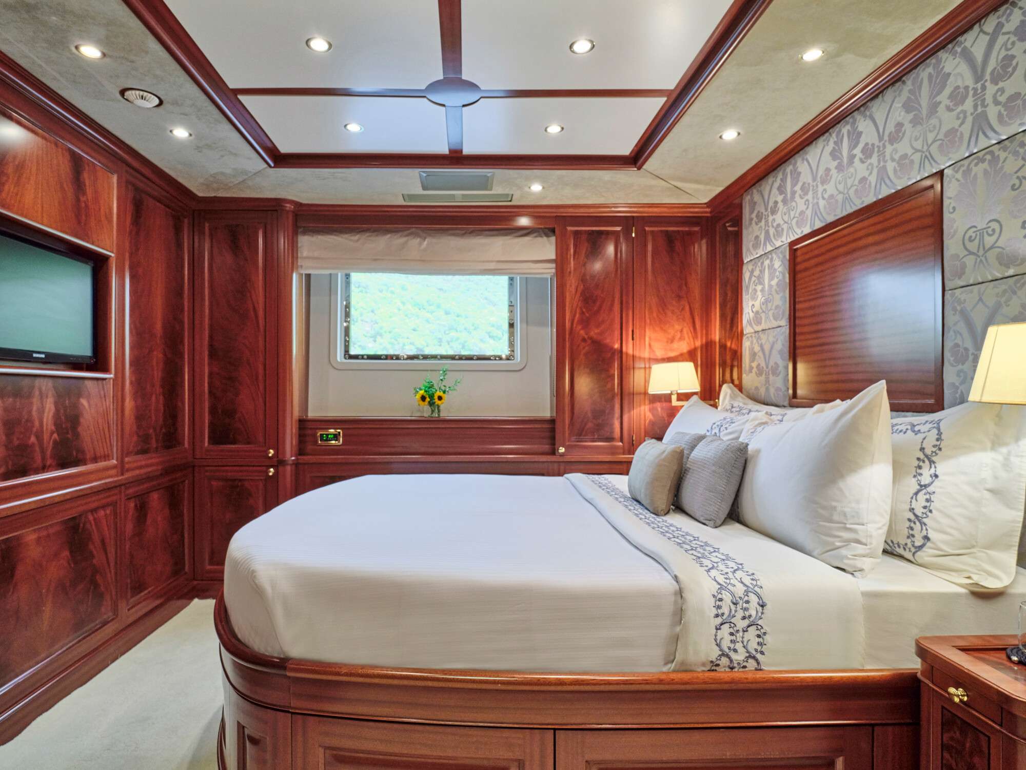 Yacht Photo