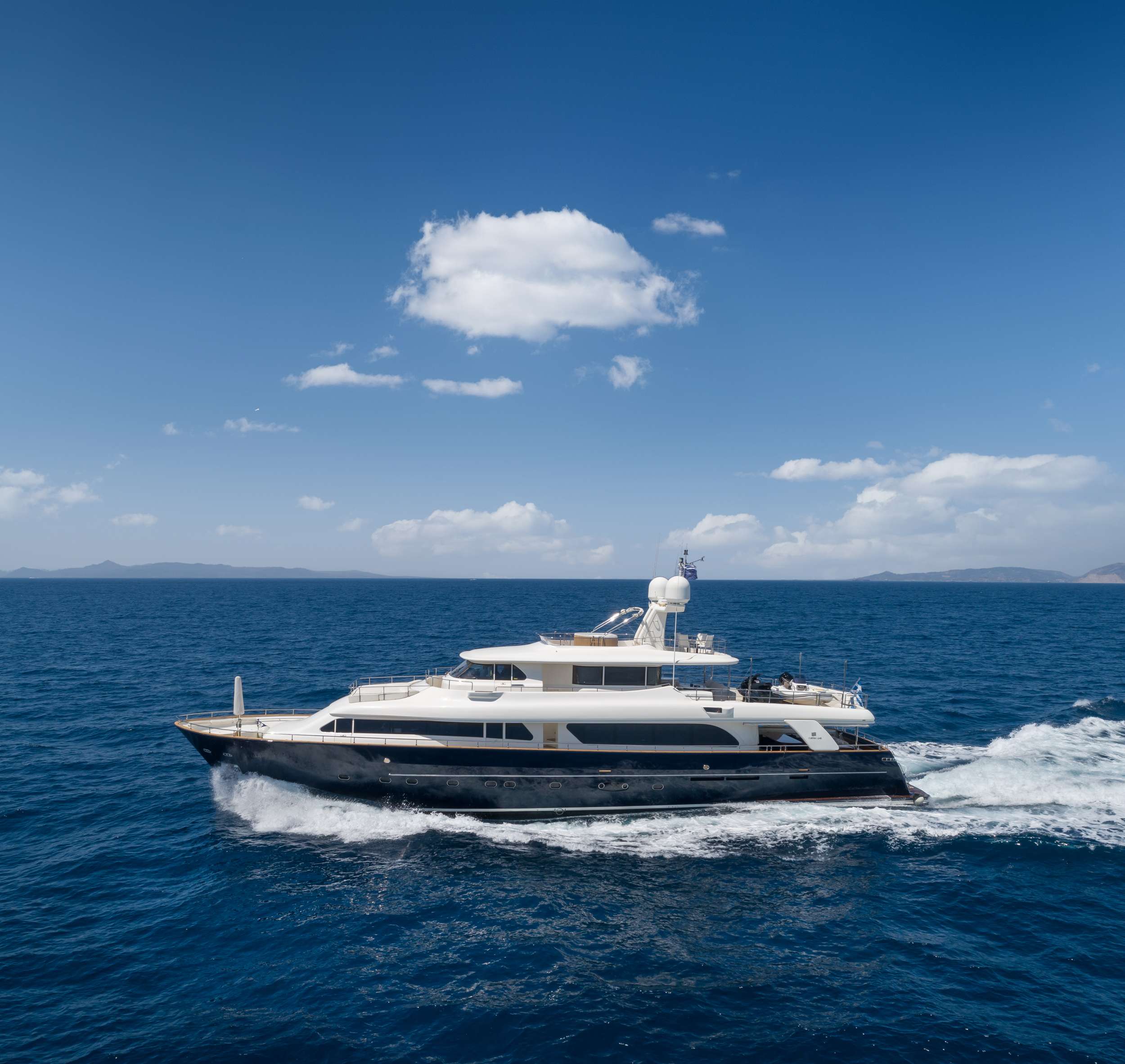 Yacht Photo