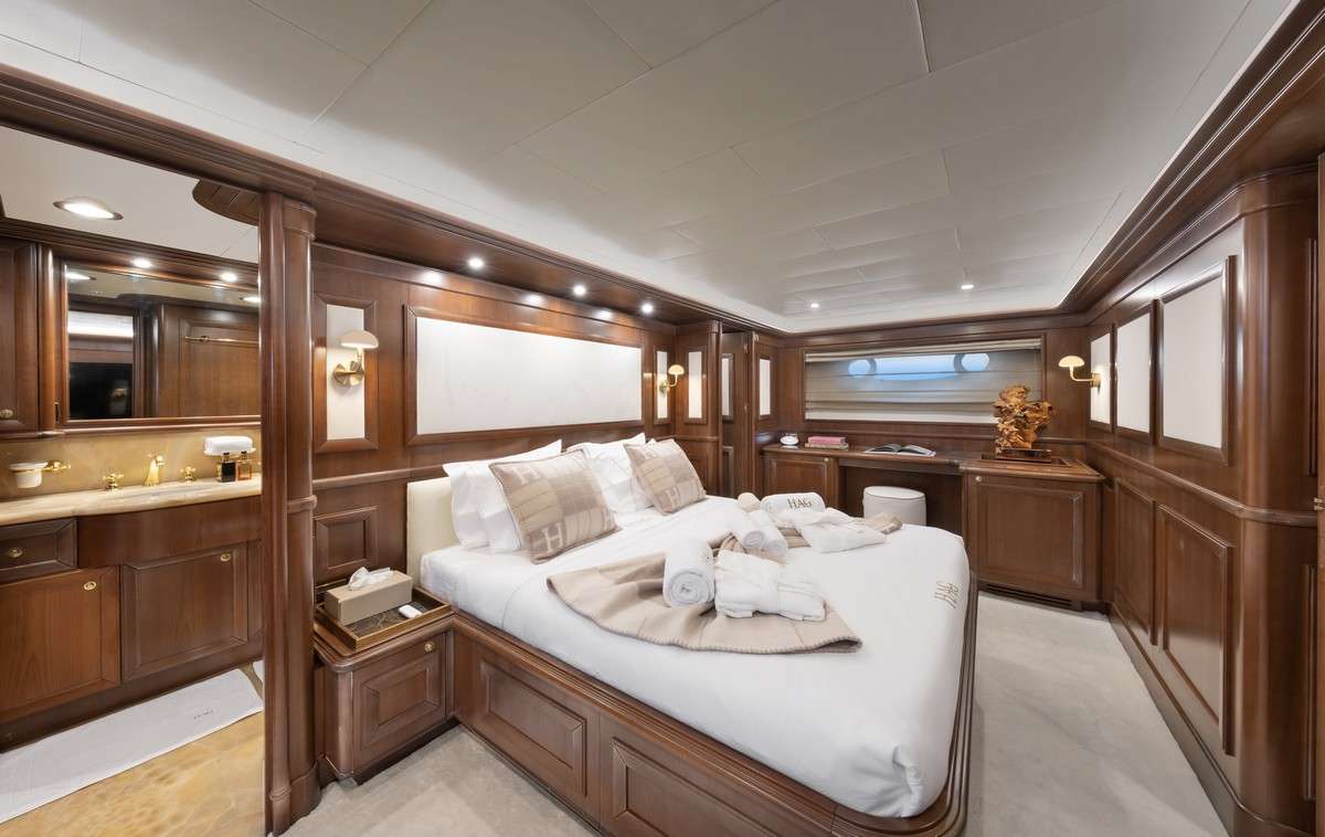 Yacht Photo
