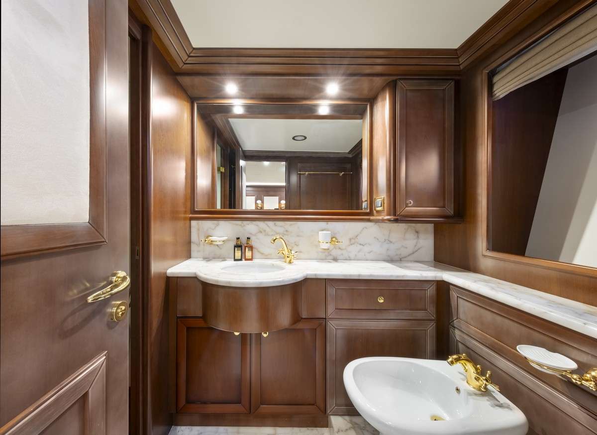 Yacht Photo