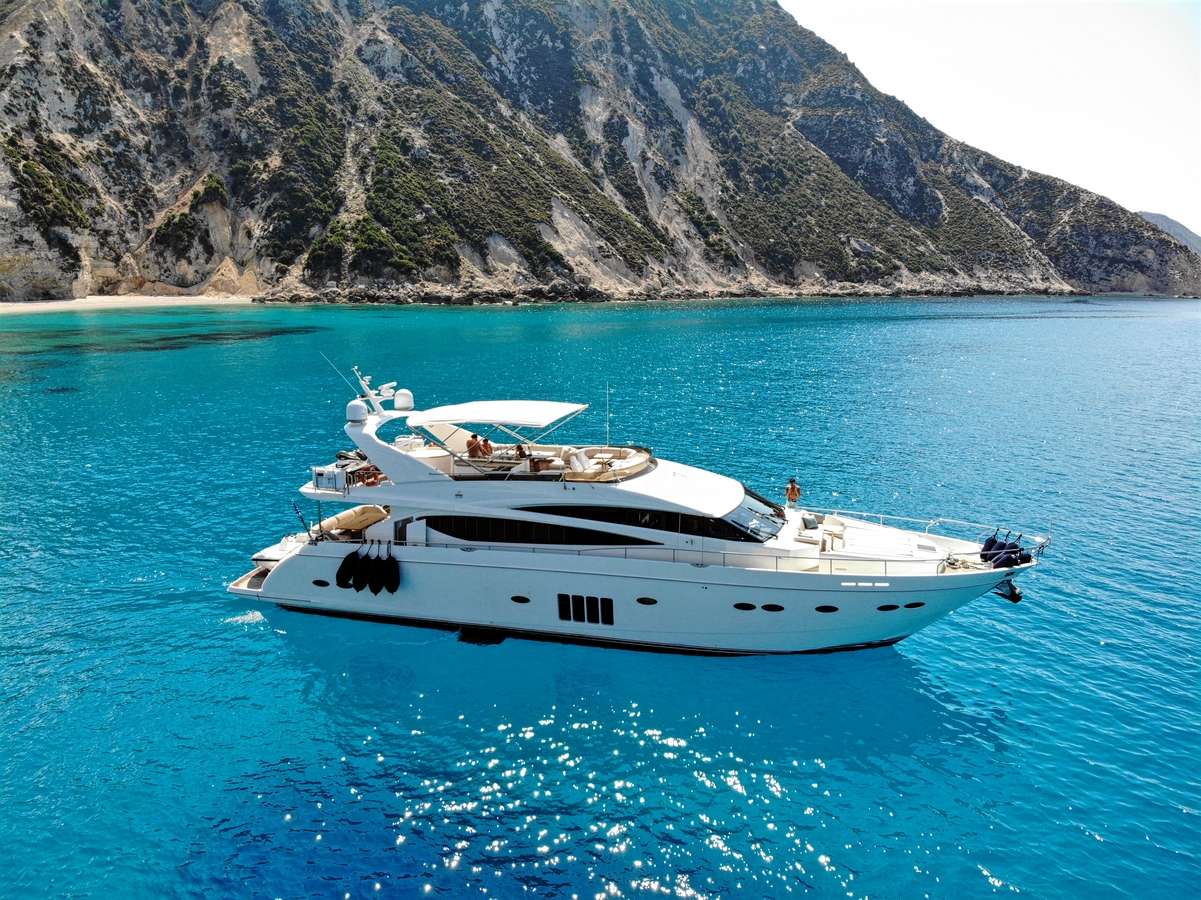 Yacht Photo