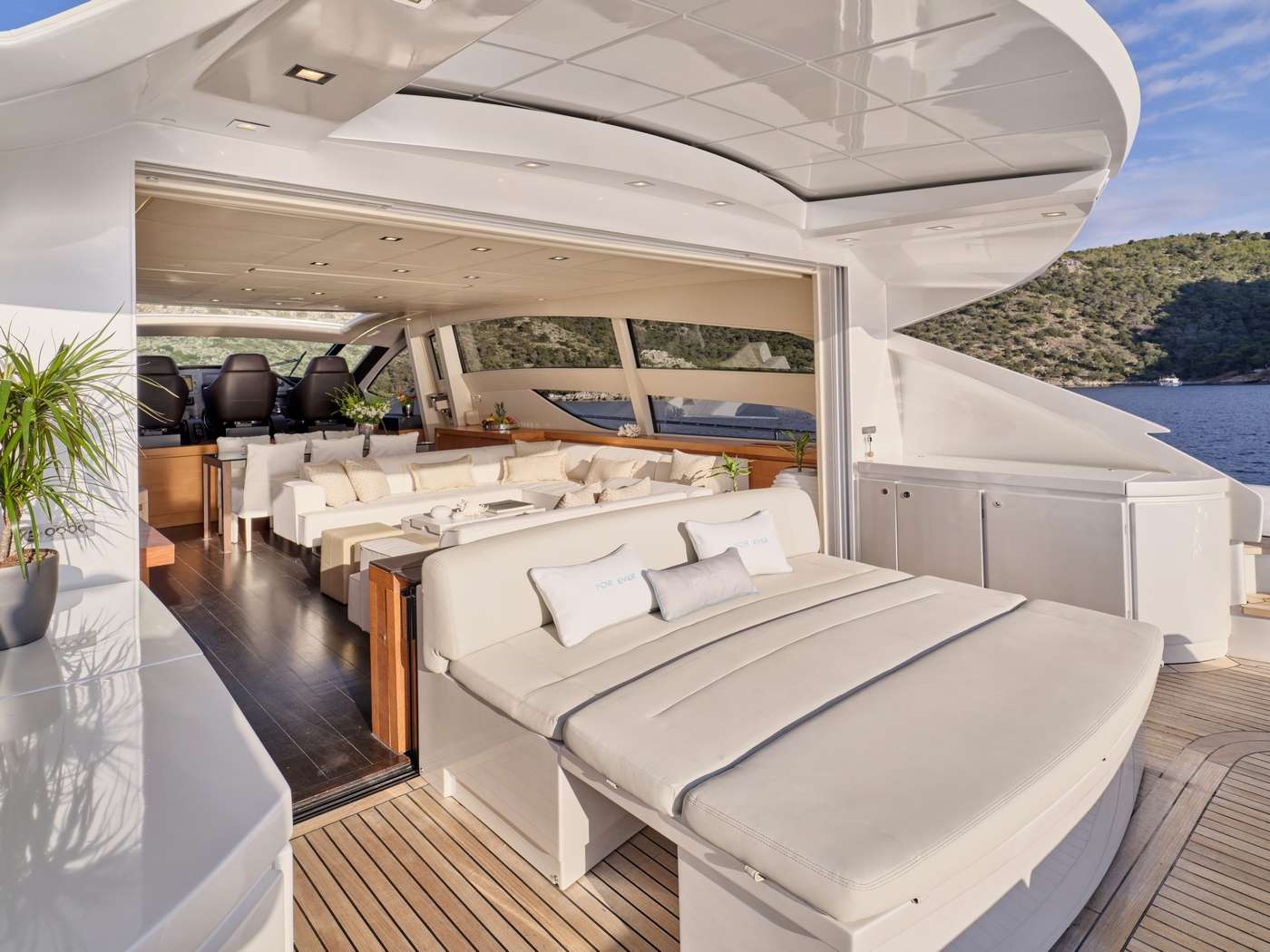 Yacht Photo