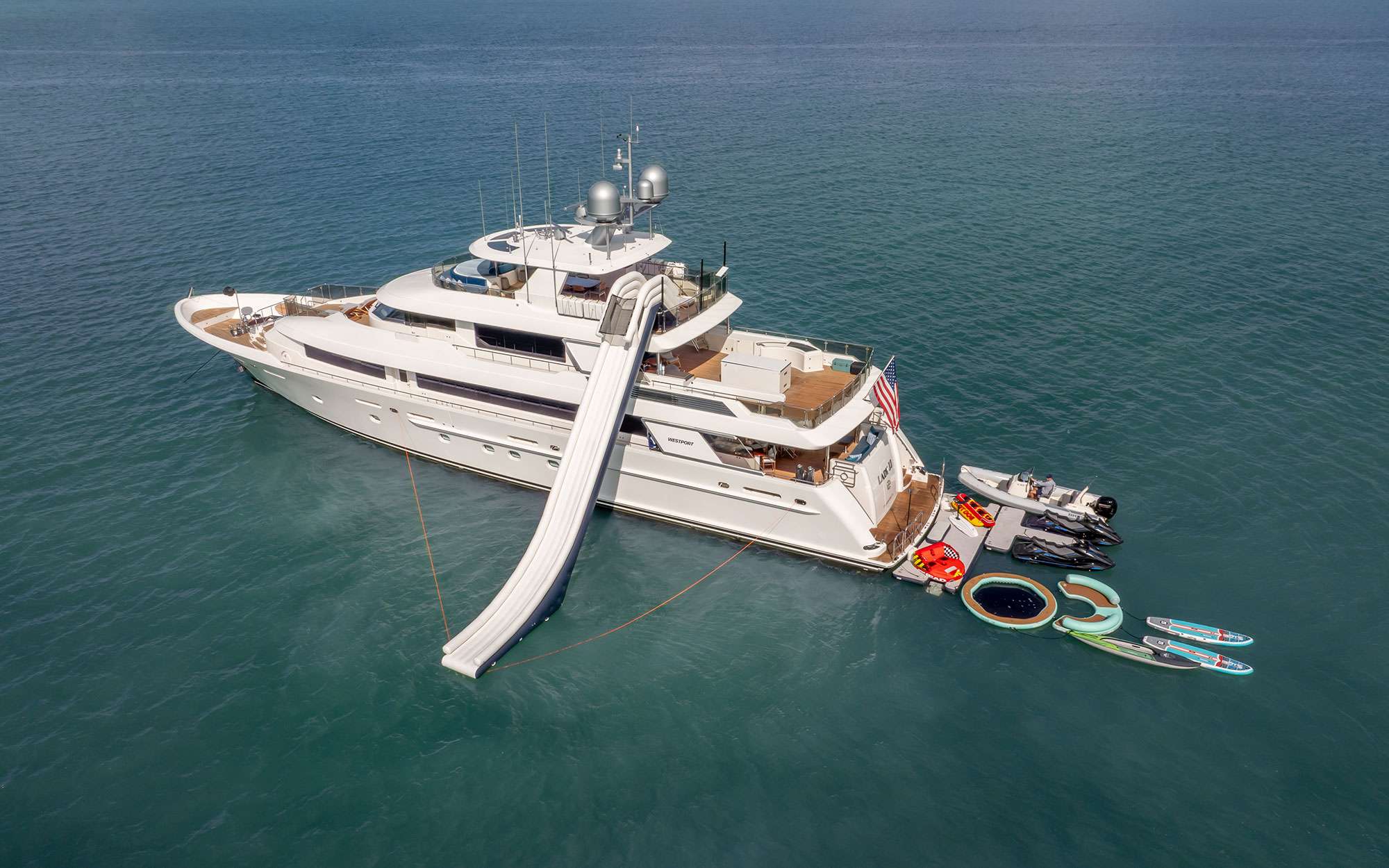 Thumbnail yachtPic15