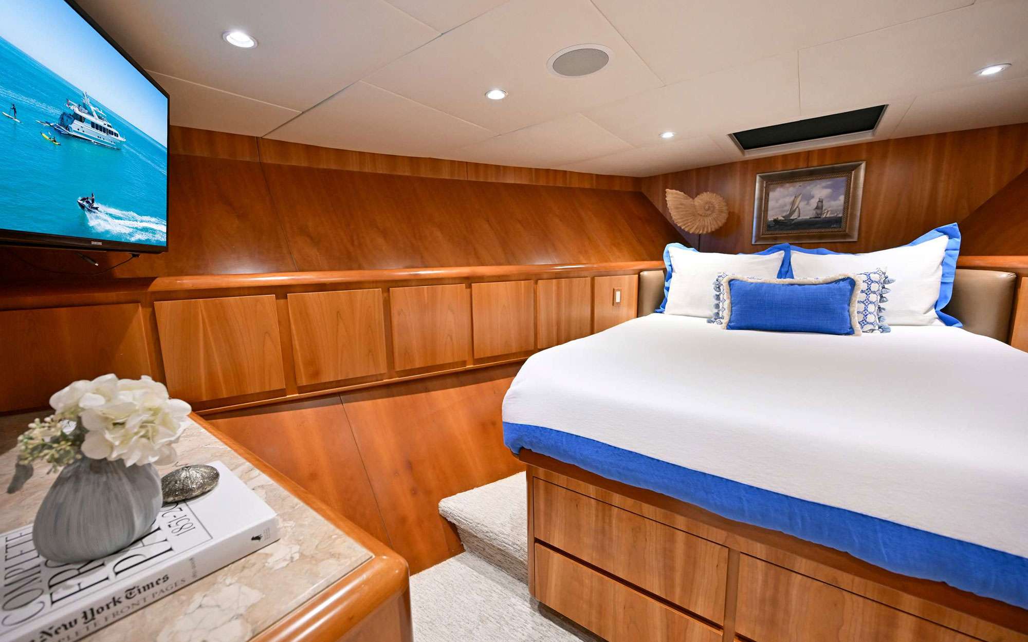 Yacht Photo