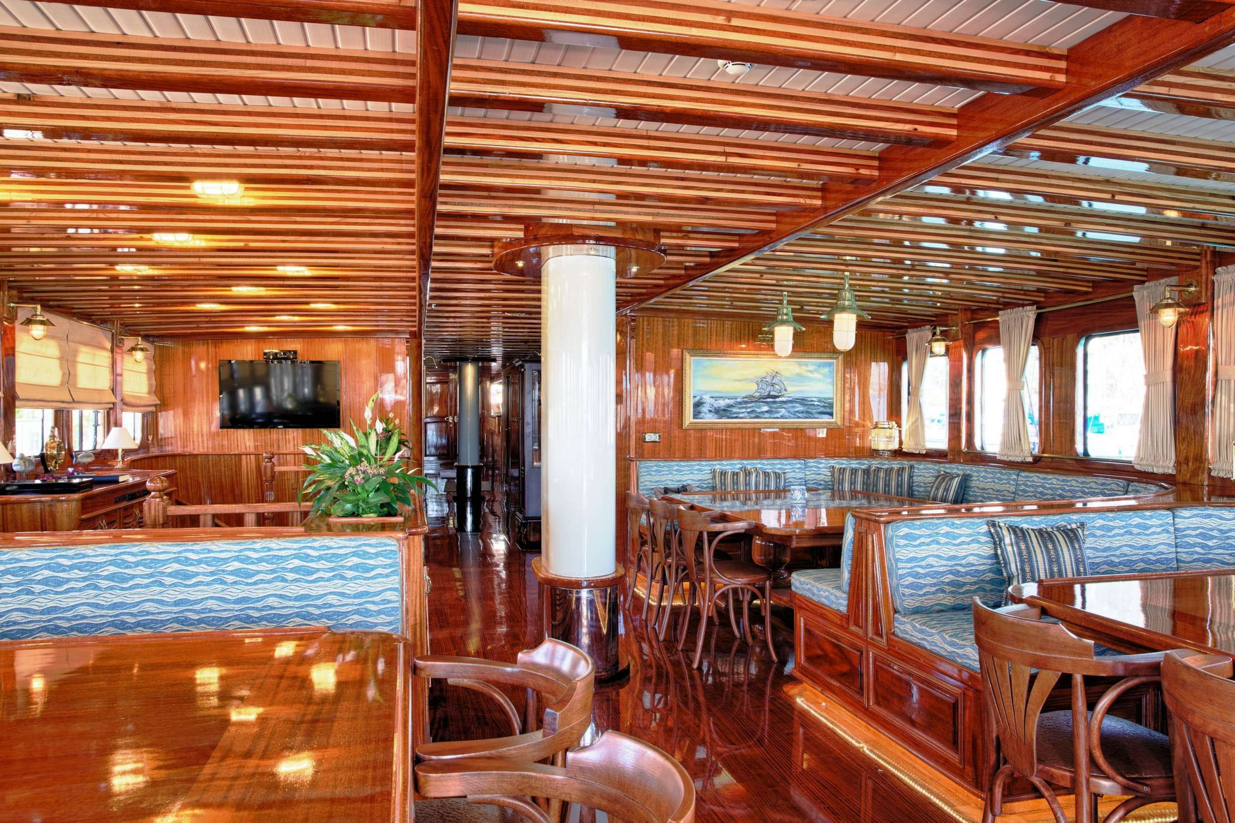 Yacht Photo
