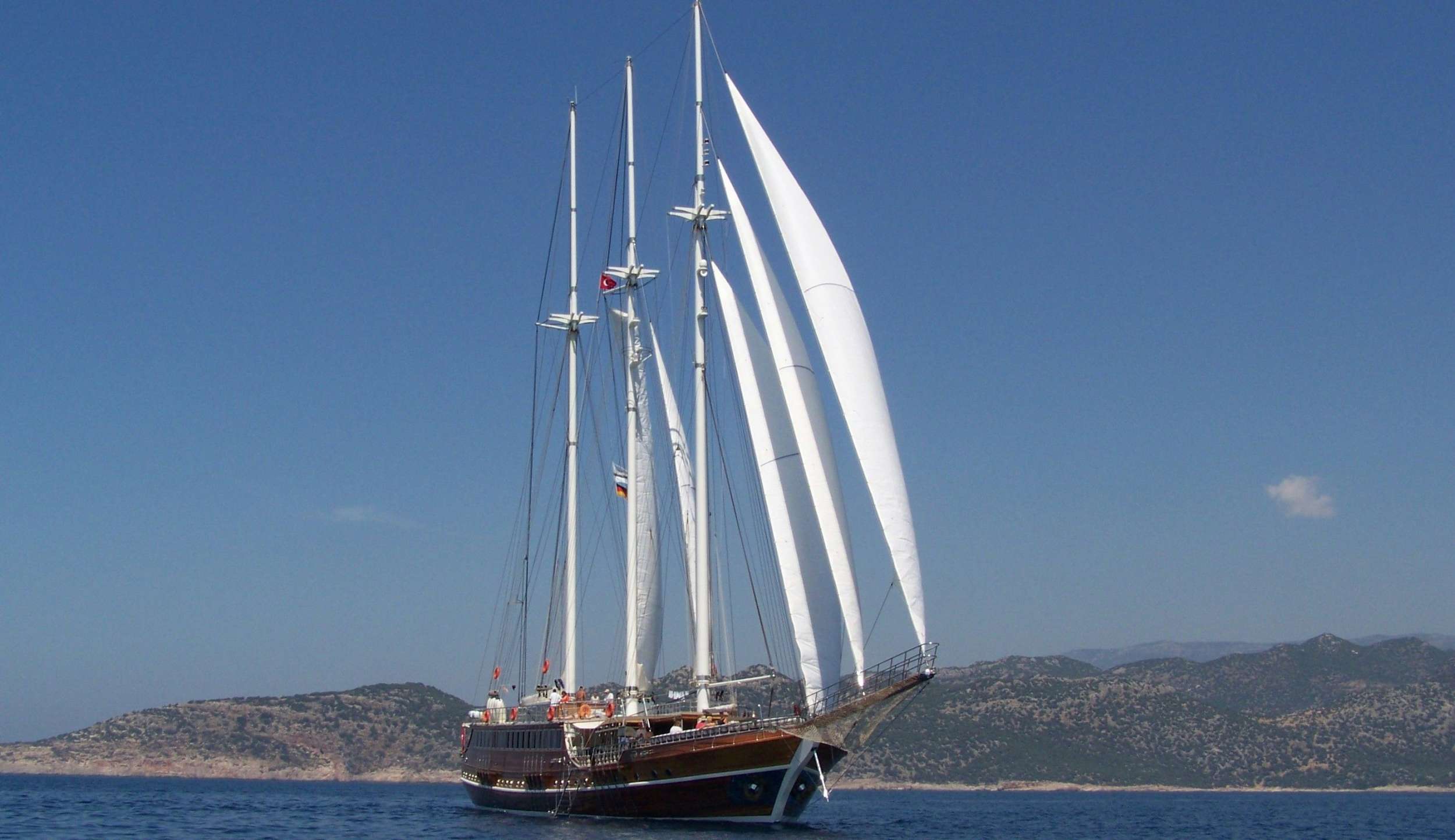 Yacht Photo
