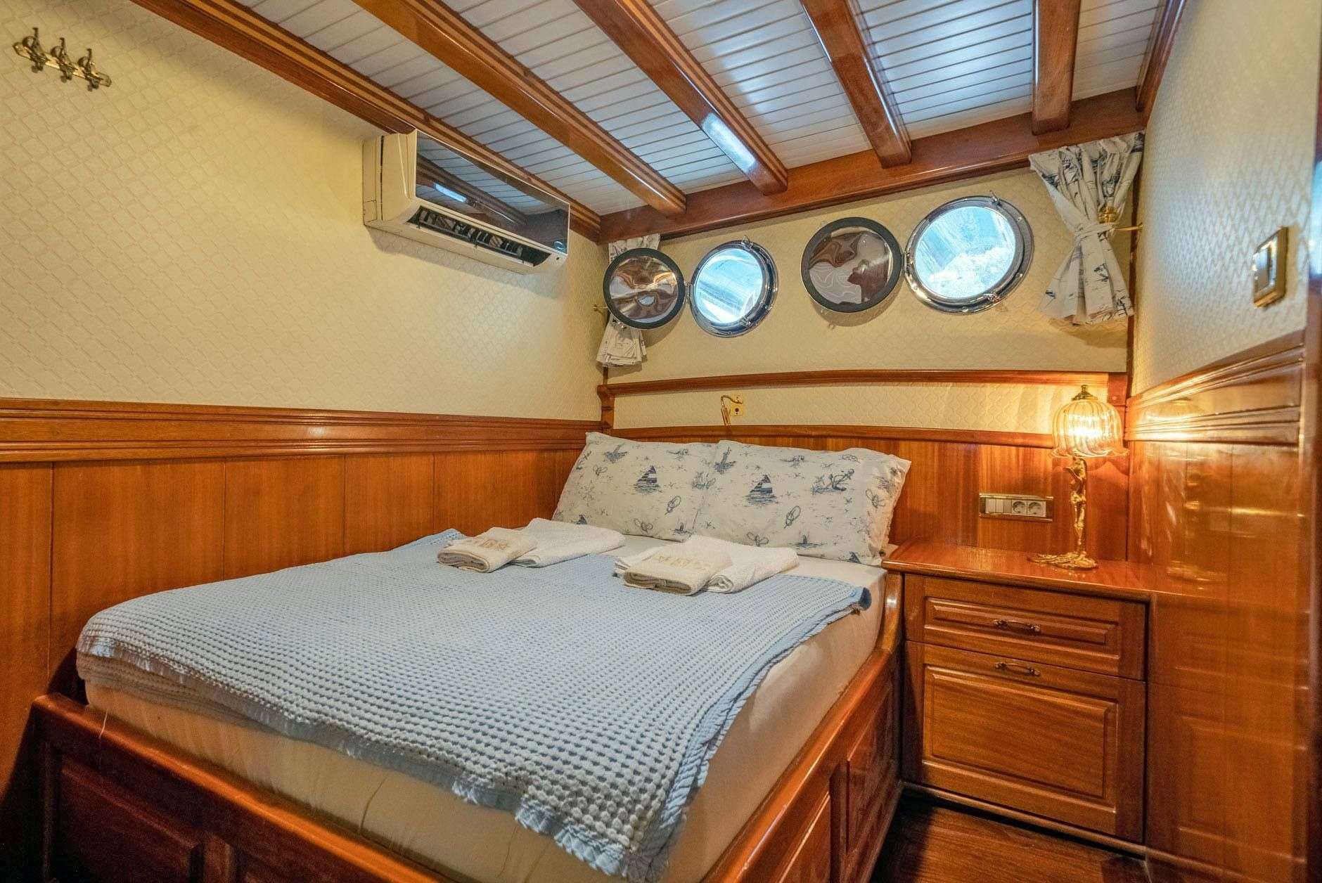Yacht Photo