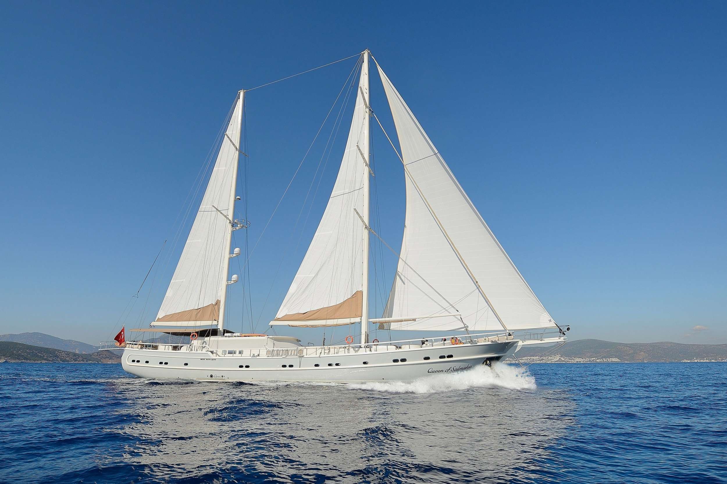 Yacht Photo