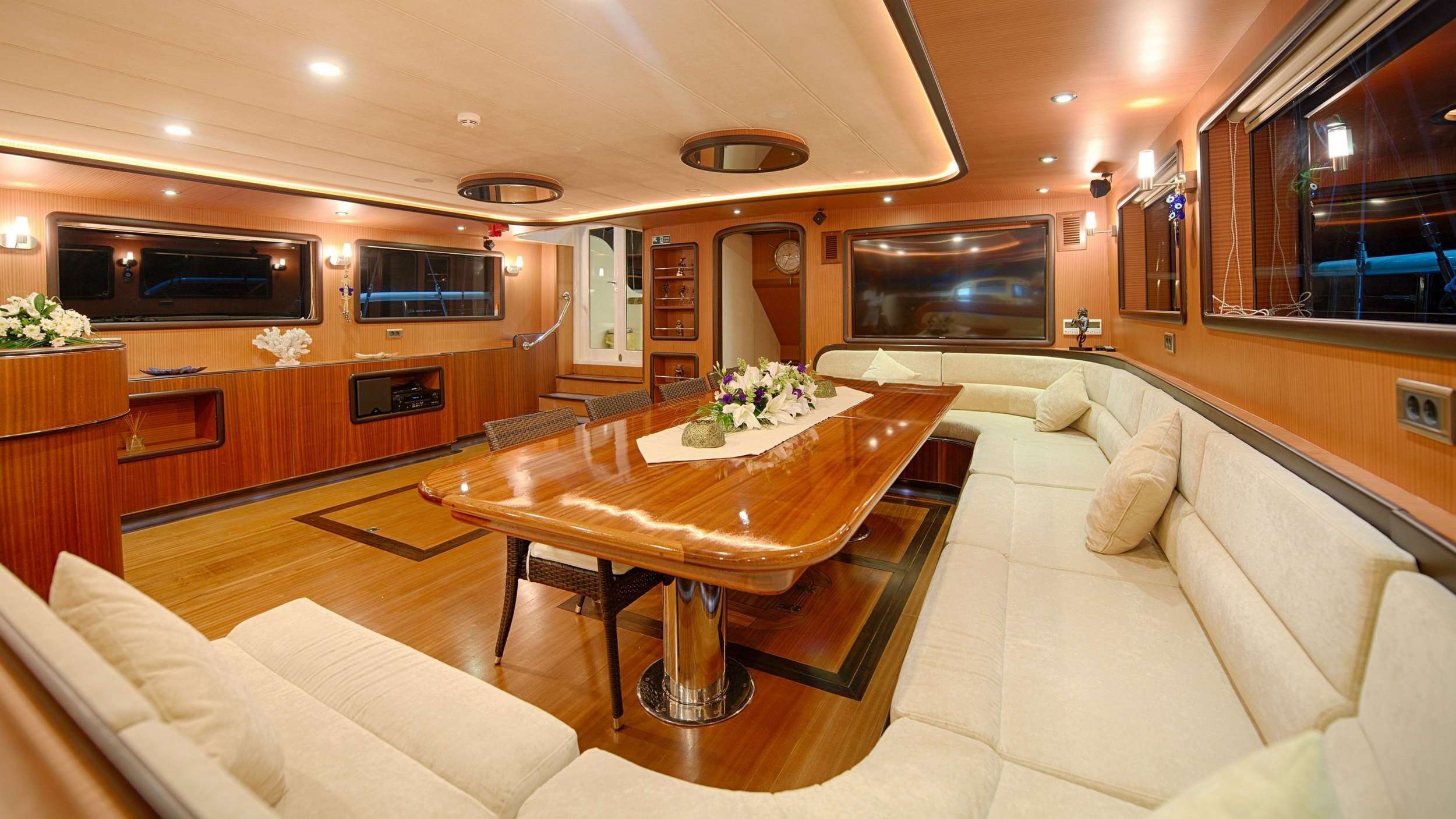 Yacht Photo