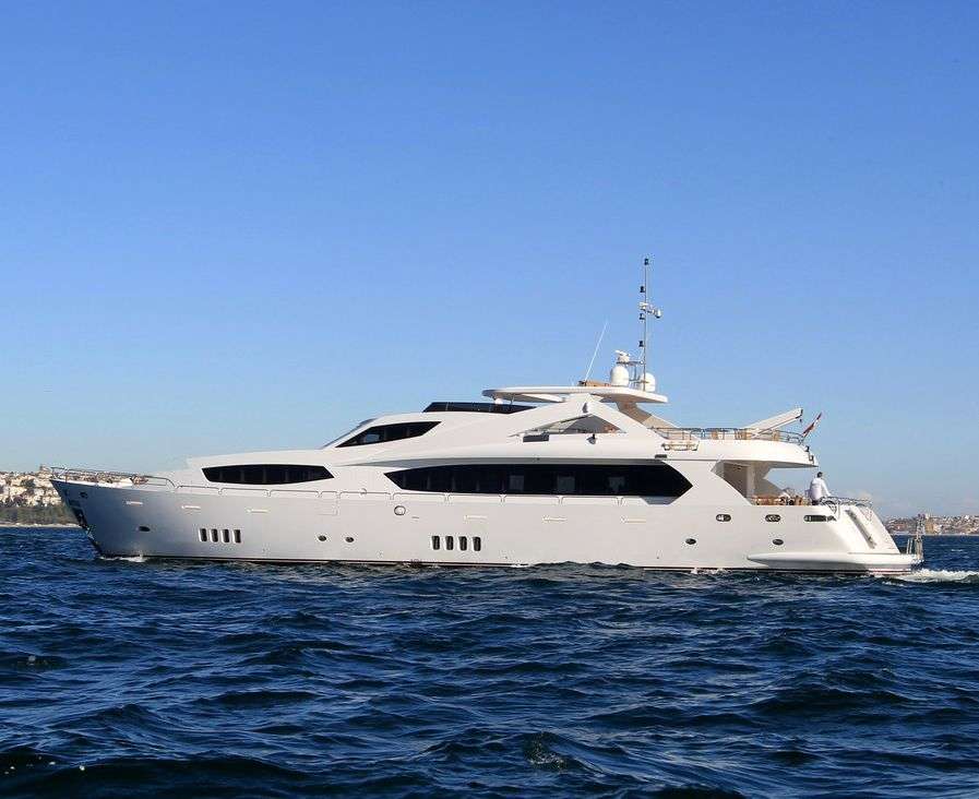 Yacht Photo