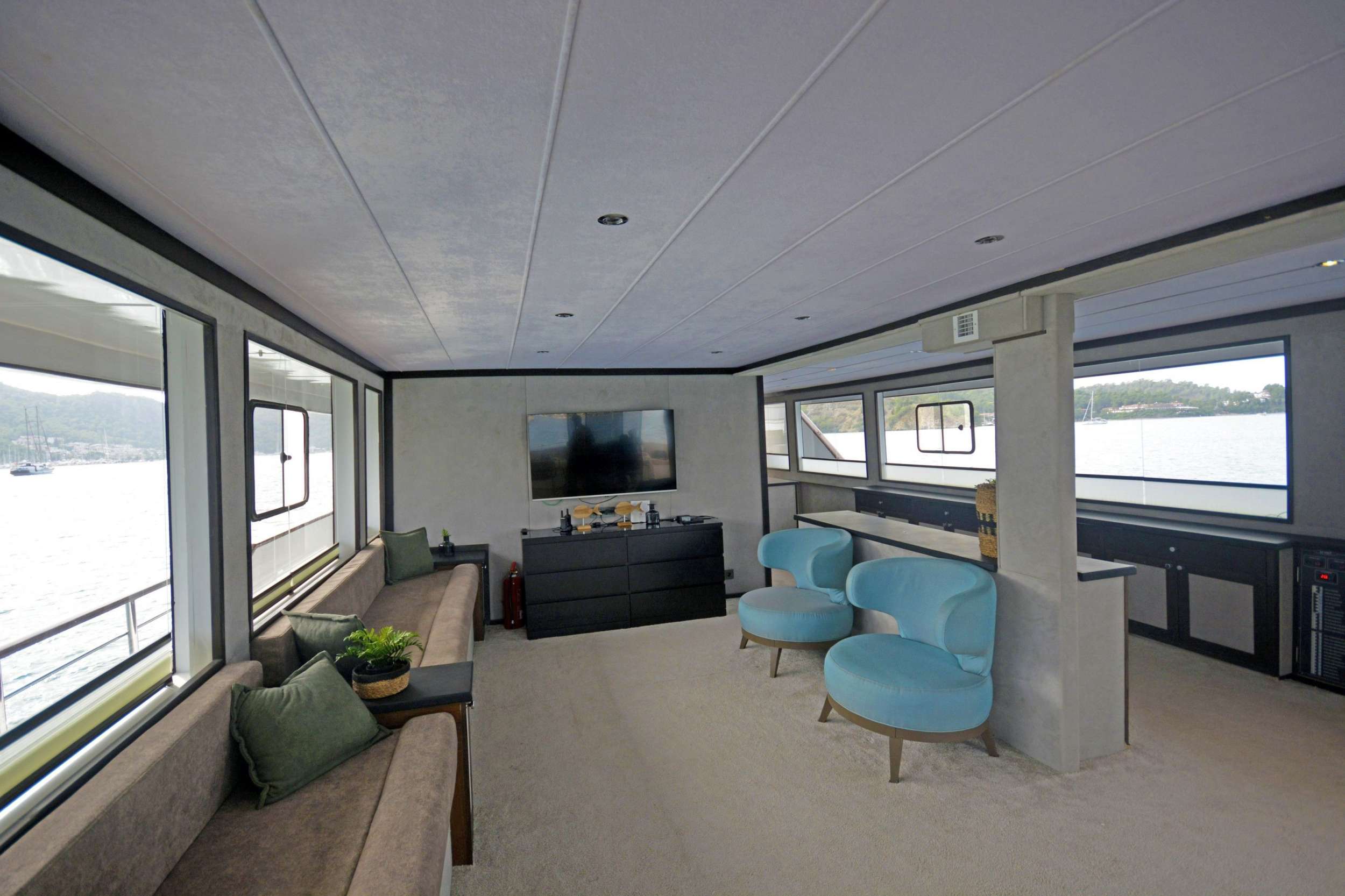 Yacht Photo