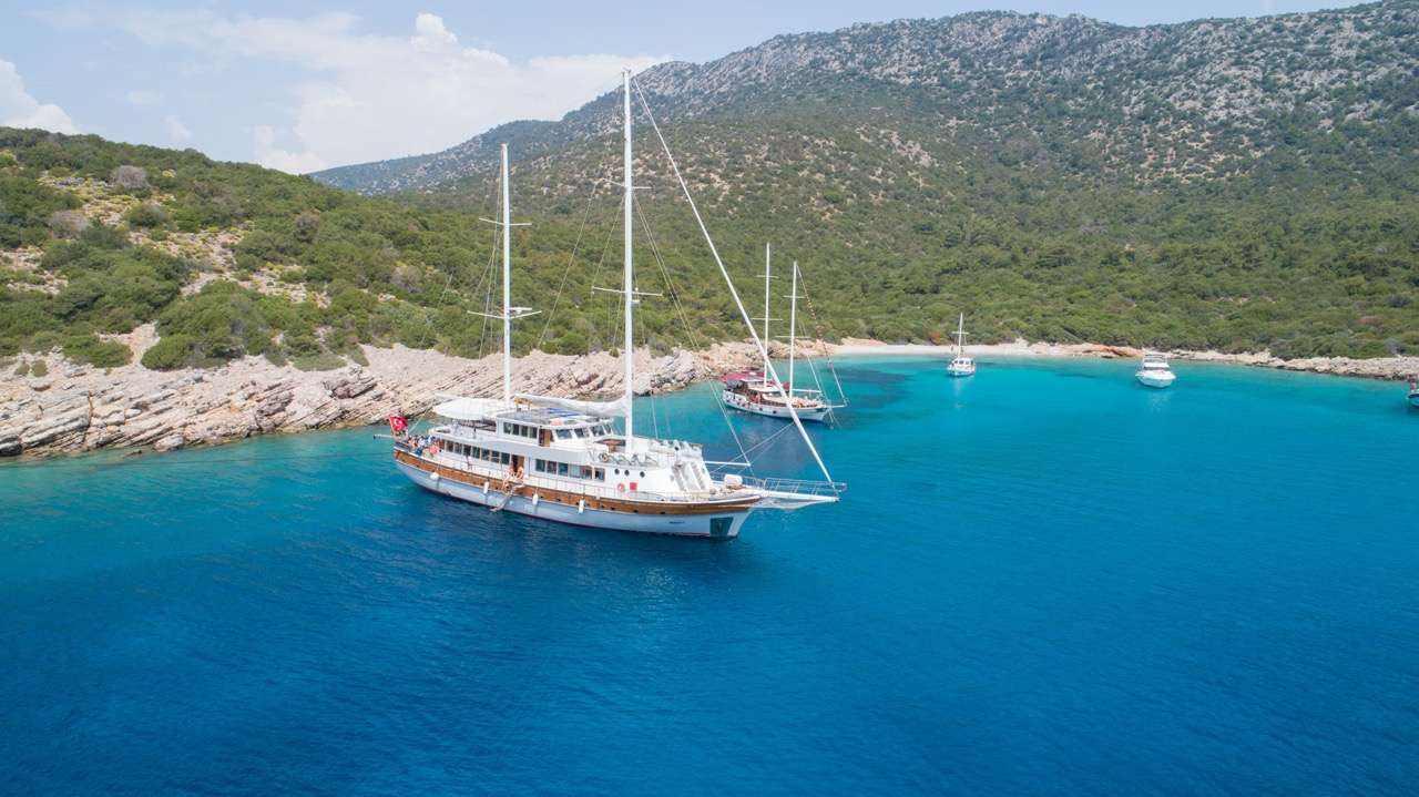 Yacht Photo