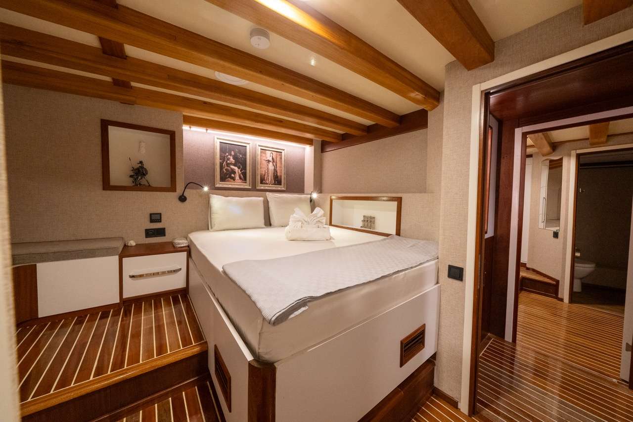 Yacht Photo
