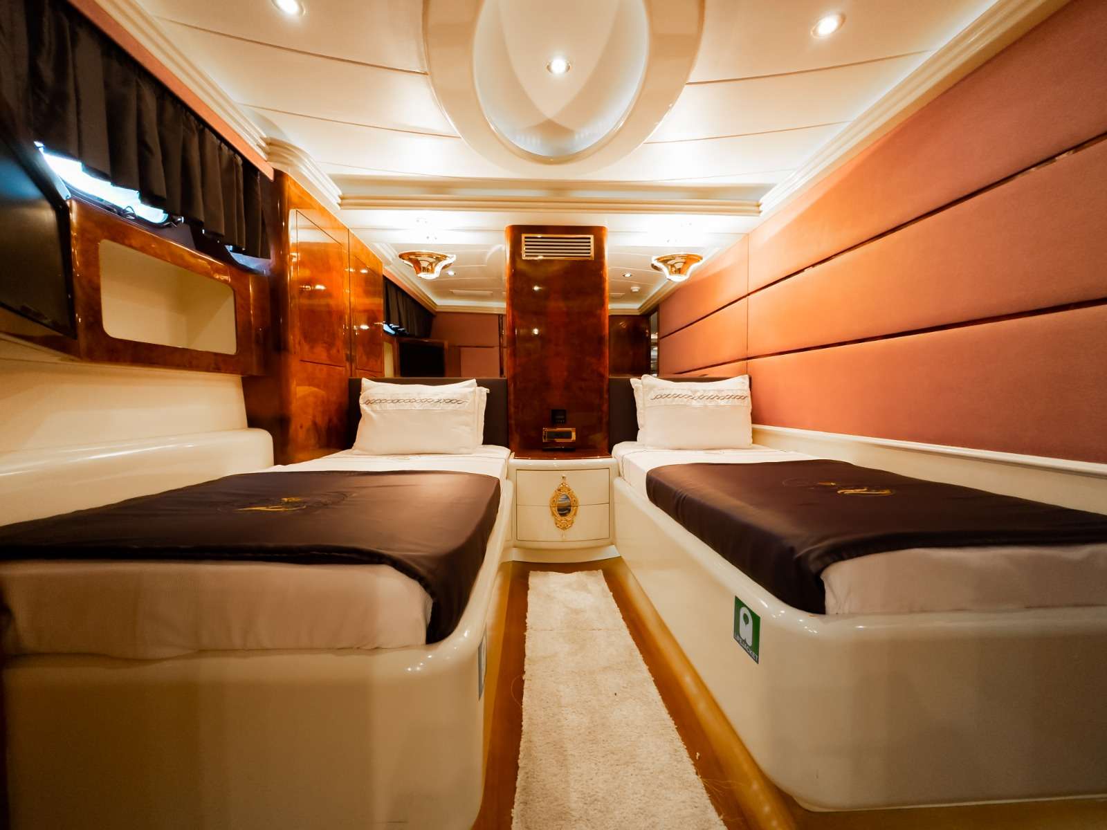 Yacht Photo