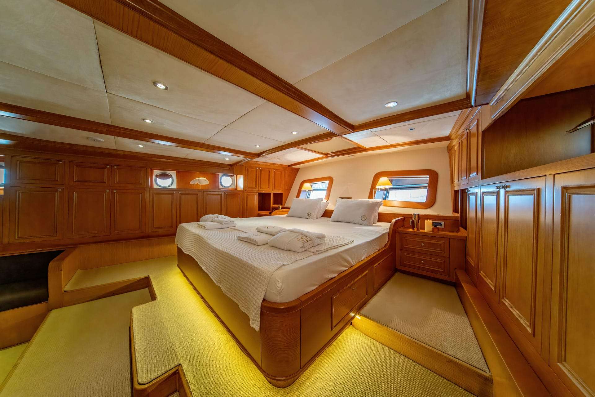 Yacht Photo