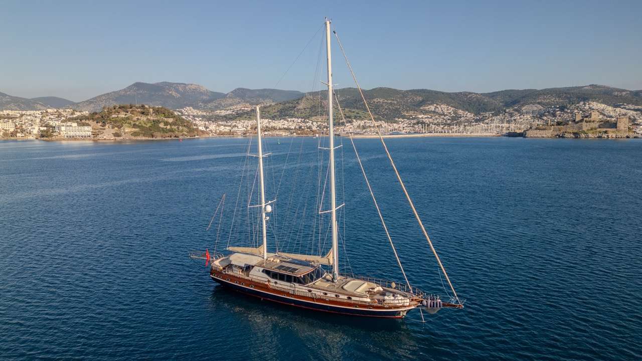 Yacht Photo