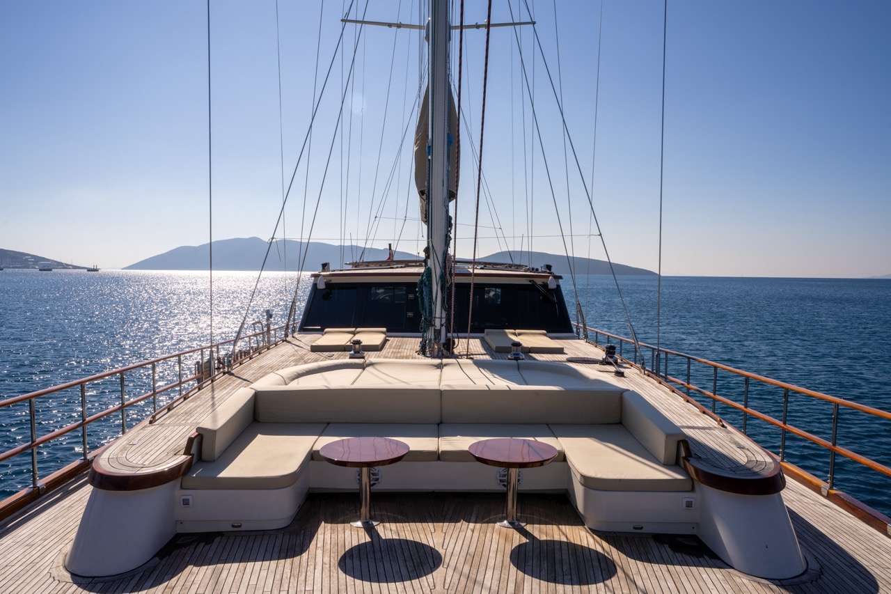 Yacht Photo