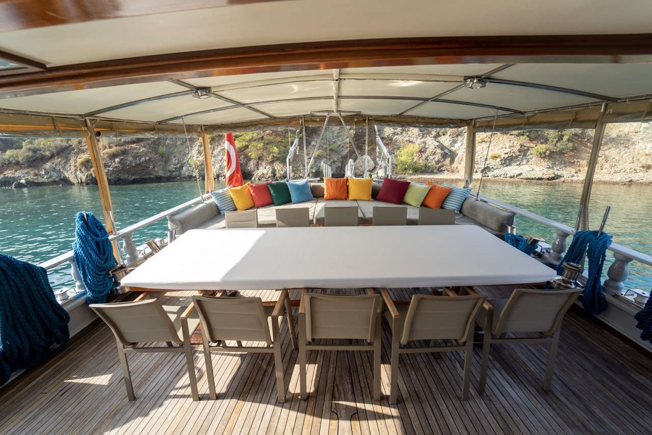 Yacht Photo