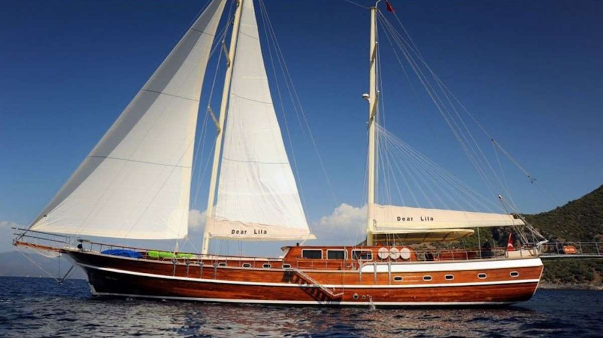 Yacht Photo