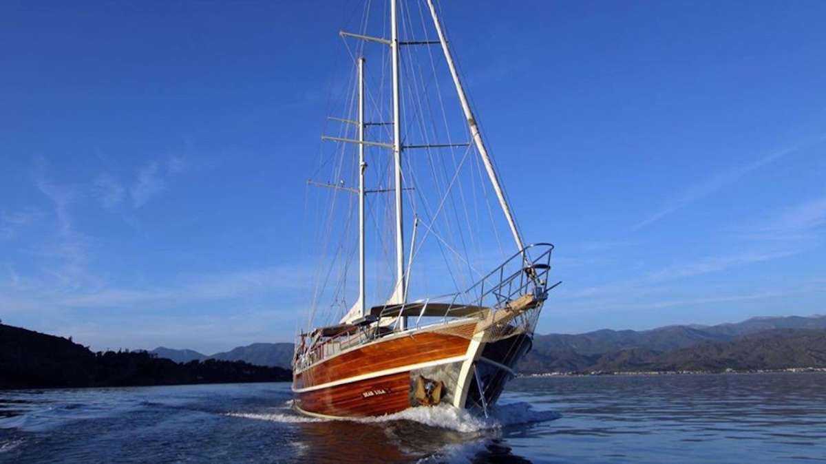 Yacht Photo