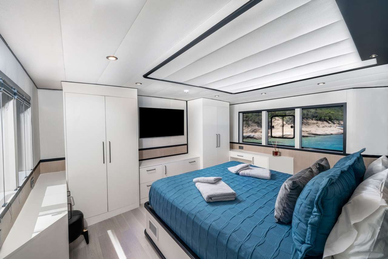 Yacht Photo