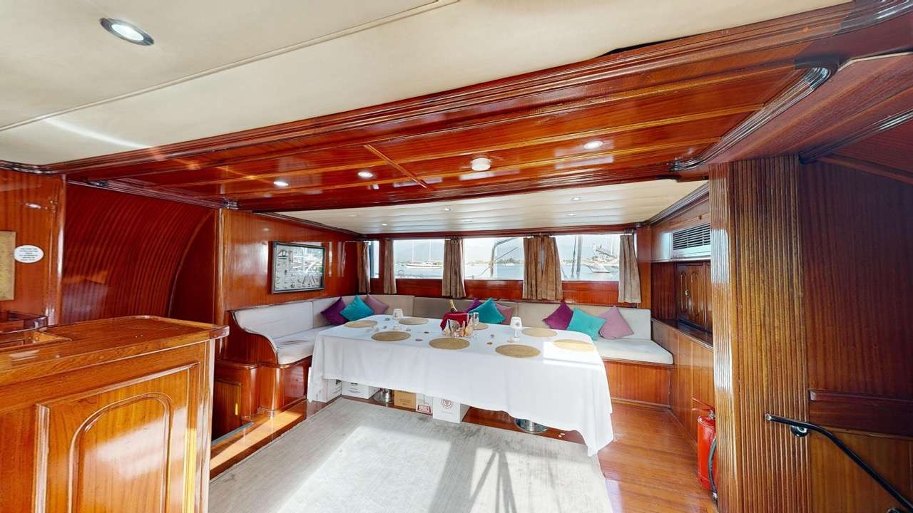 Yacht Photo