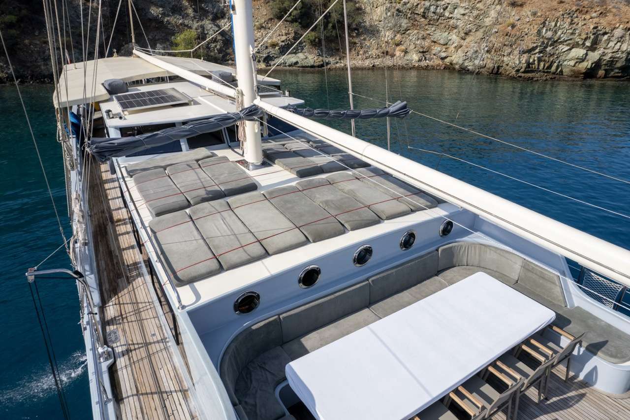 Yacht Photo