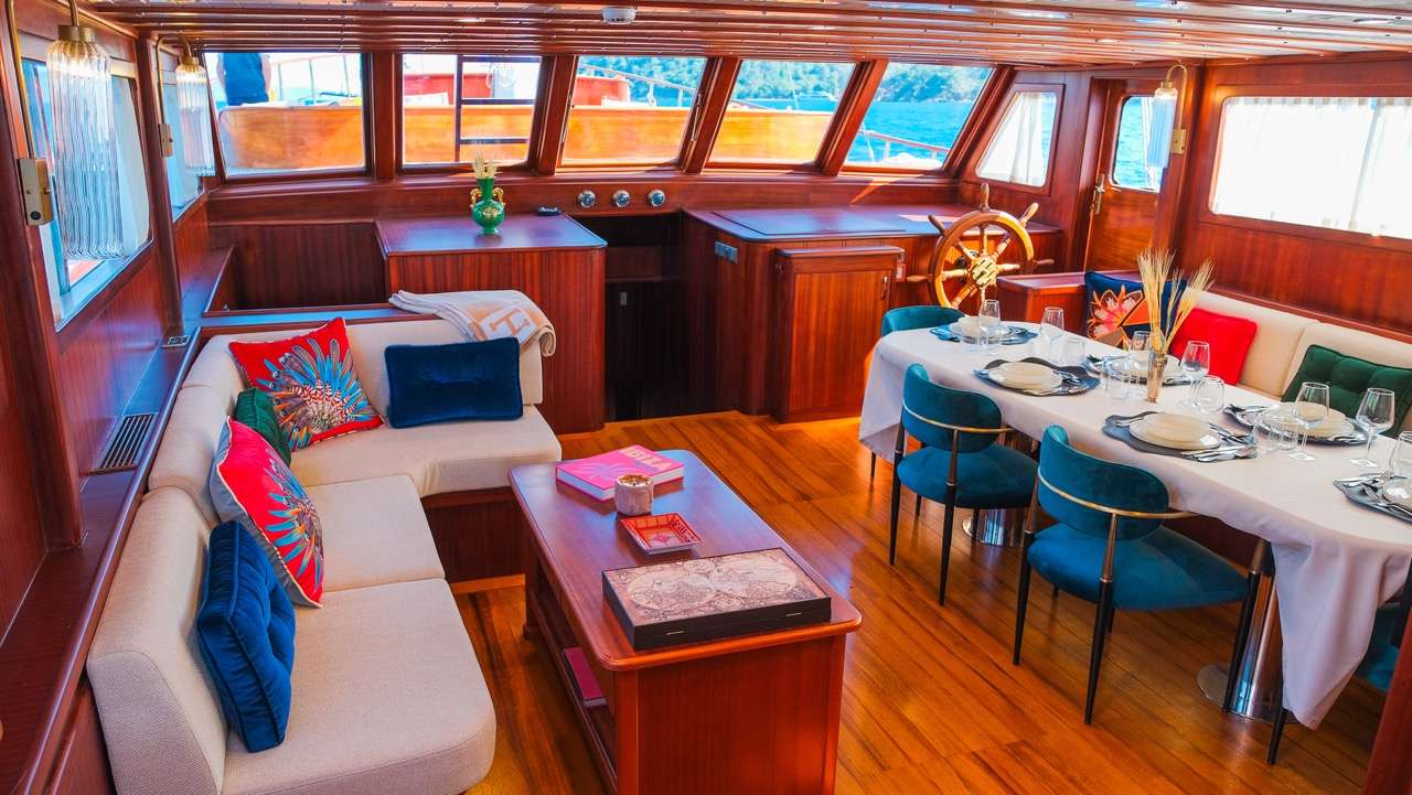 Yacht Photo