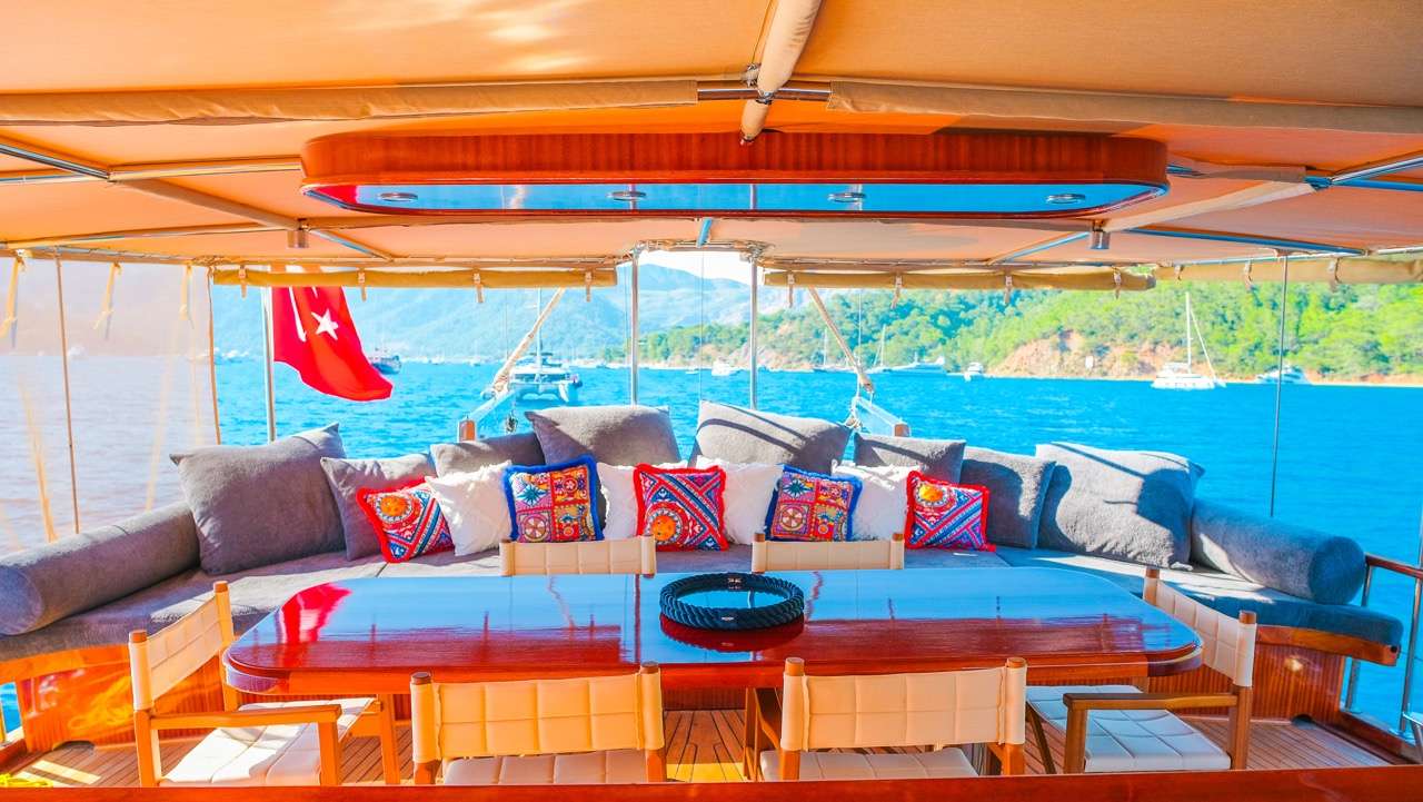 Yacht Photo