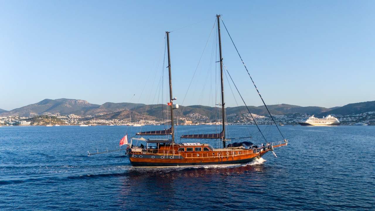 Yacht Photo