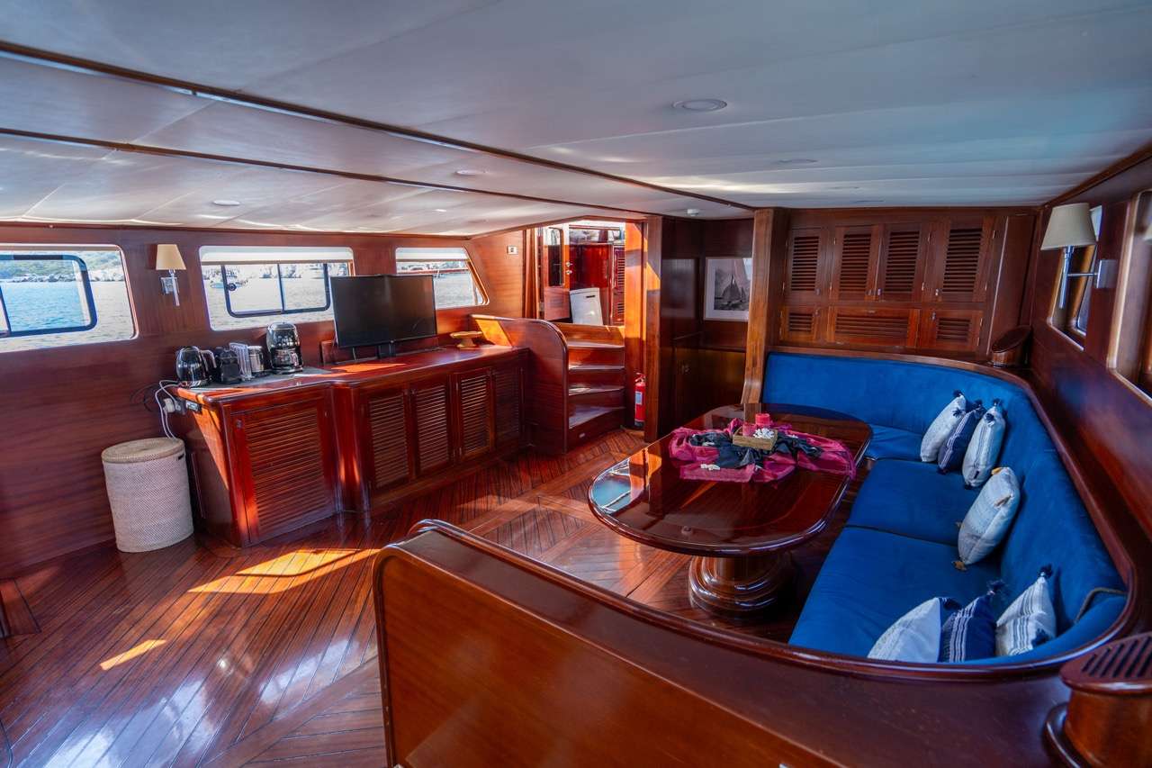 Yacht Photo